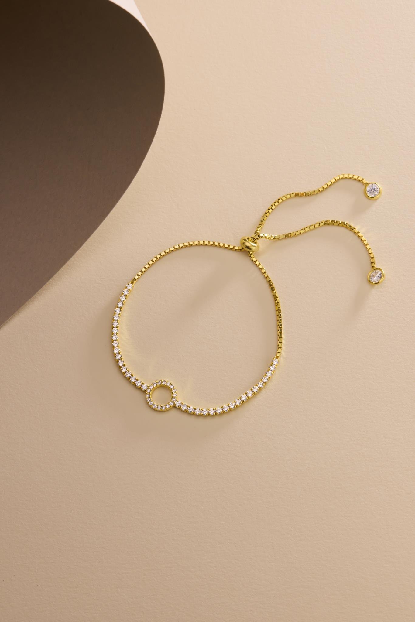 925 Ayar Gümüş Gold Kaplama Ayarlanabilir Asansörlü Su Yolu Zirkon Taşlı Yuvarlak Tasarım Bileklik