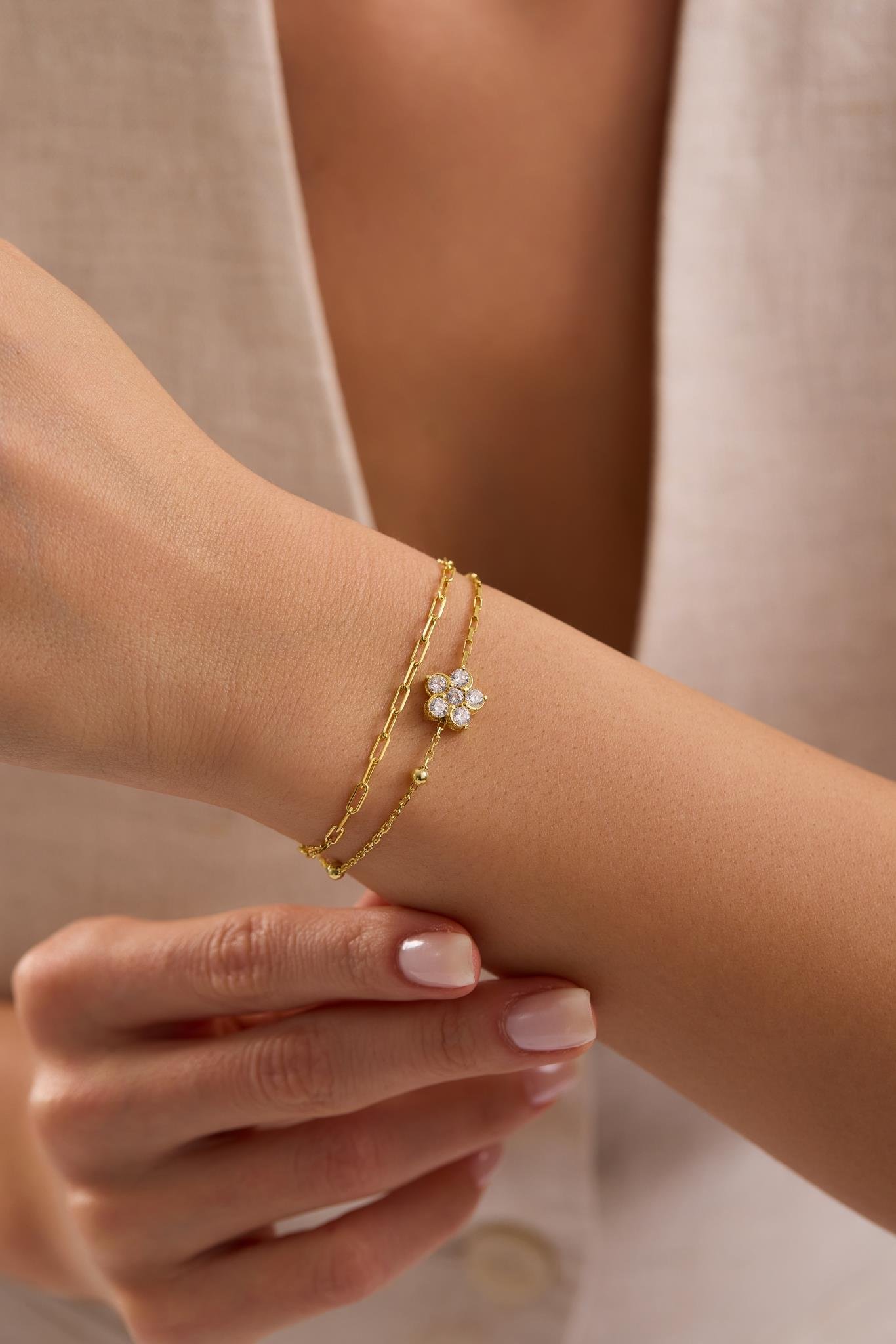 925 Ayar Gümüş Gold Kaplama Çift Zincirli Çiçek Model Bileklik
