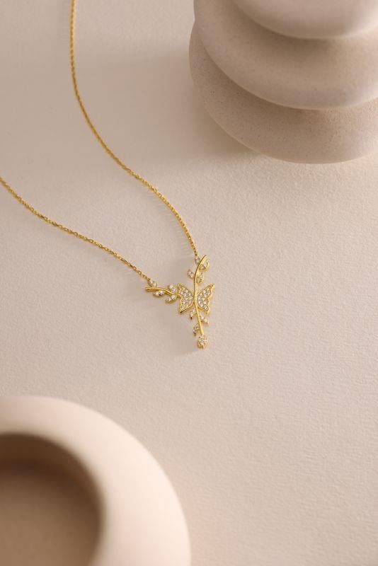 925 Ayar Gümüş Gold Kaplama Daldaki Kelebek Kolye