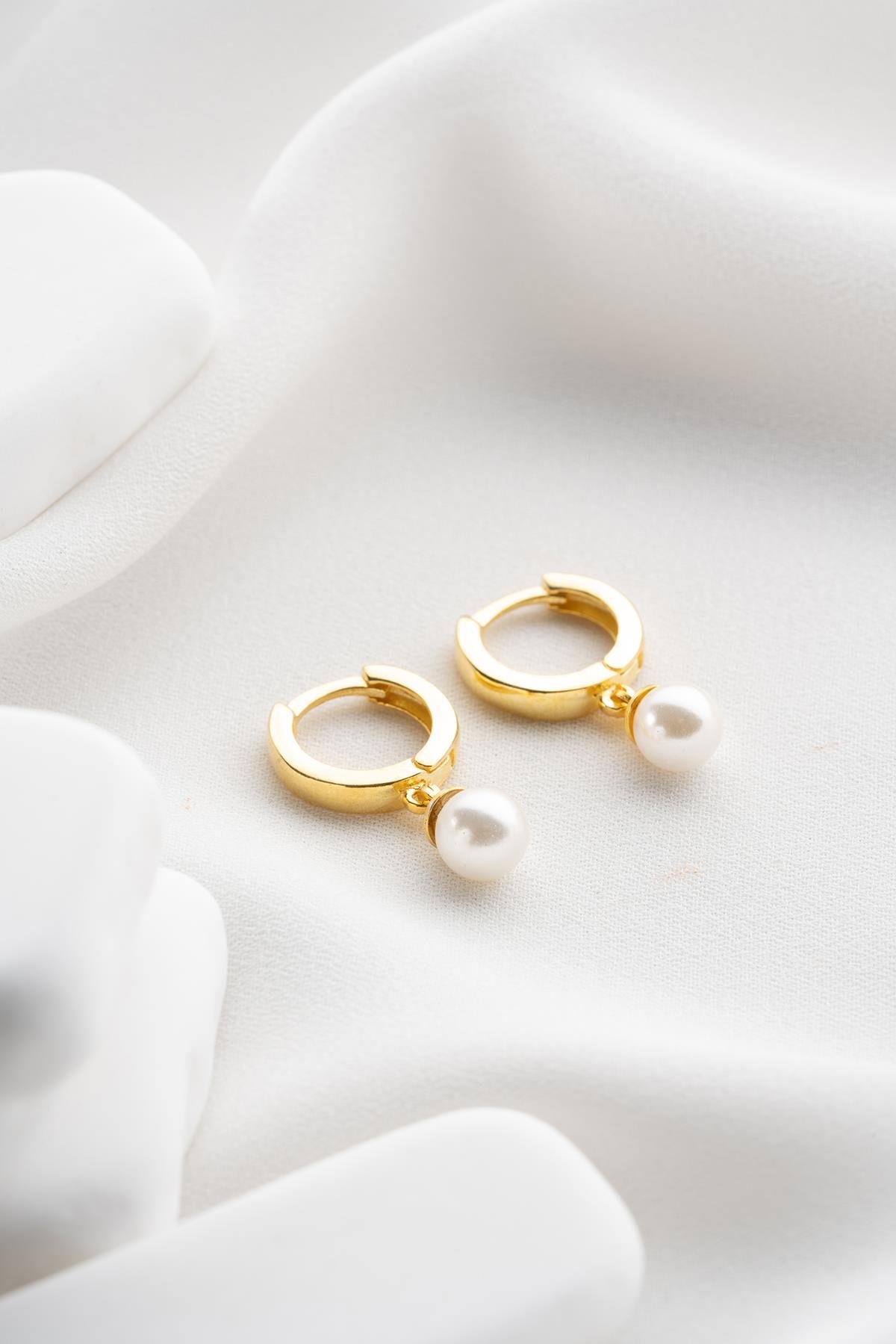 925 Ayar Gümüş Gold Kaplama İnci Sallantılı 10 mm Tamtur Küpe