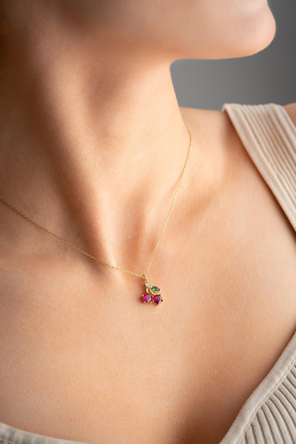 925 Ayar Gümüş Gold Kaplama Kiraz Kolye