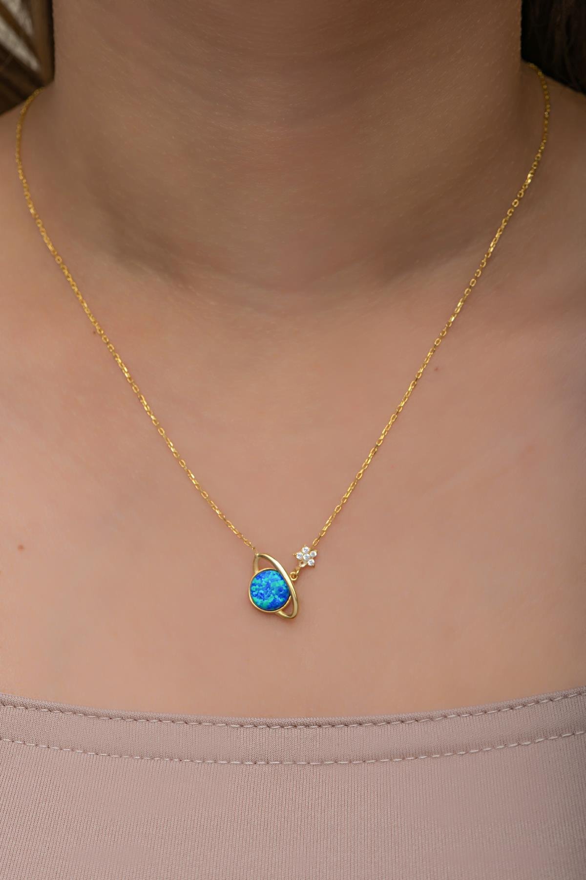 925 Ayar Gümüş Gold Kaplama Mavi Opal Taşlı Gezegen Kolye