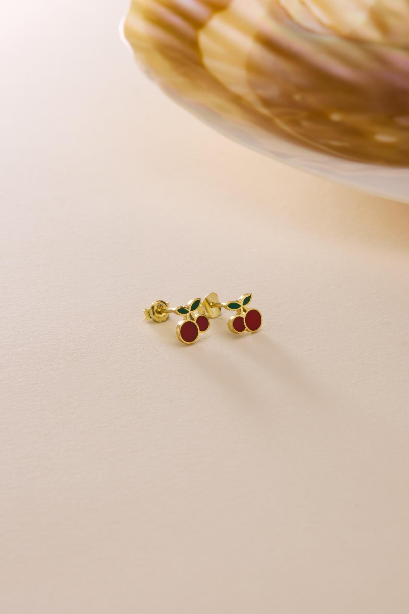 925 Ayar Gümüş Gold Kaplama Minik Kiraz Küpe