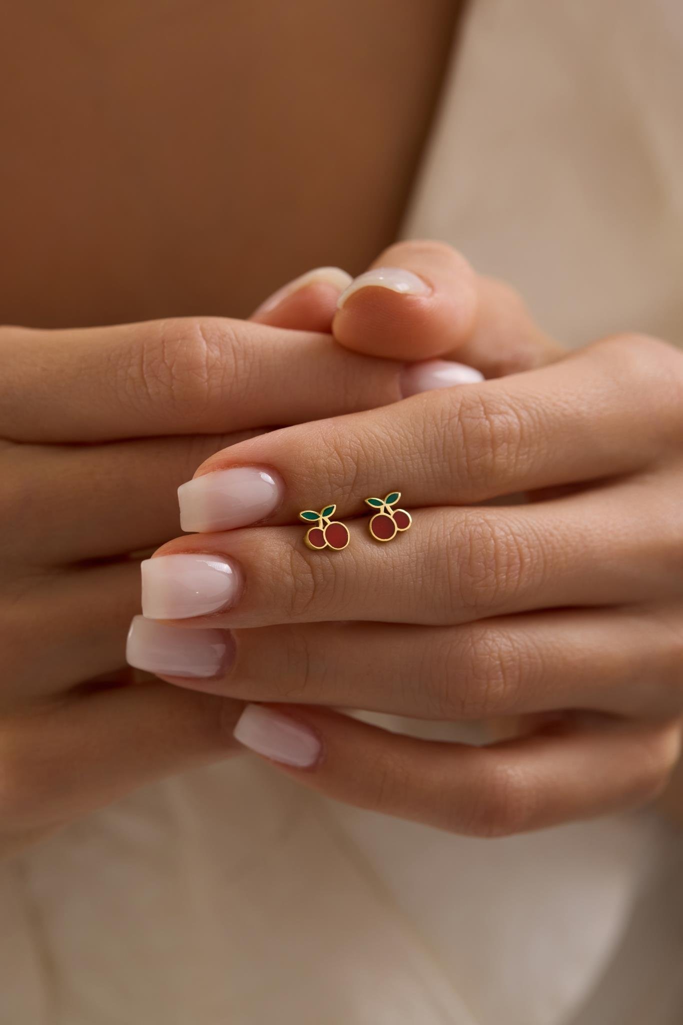 925 Ayar Gümüş Gold Kaplama Minik Kiraz Küpe