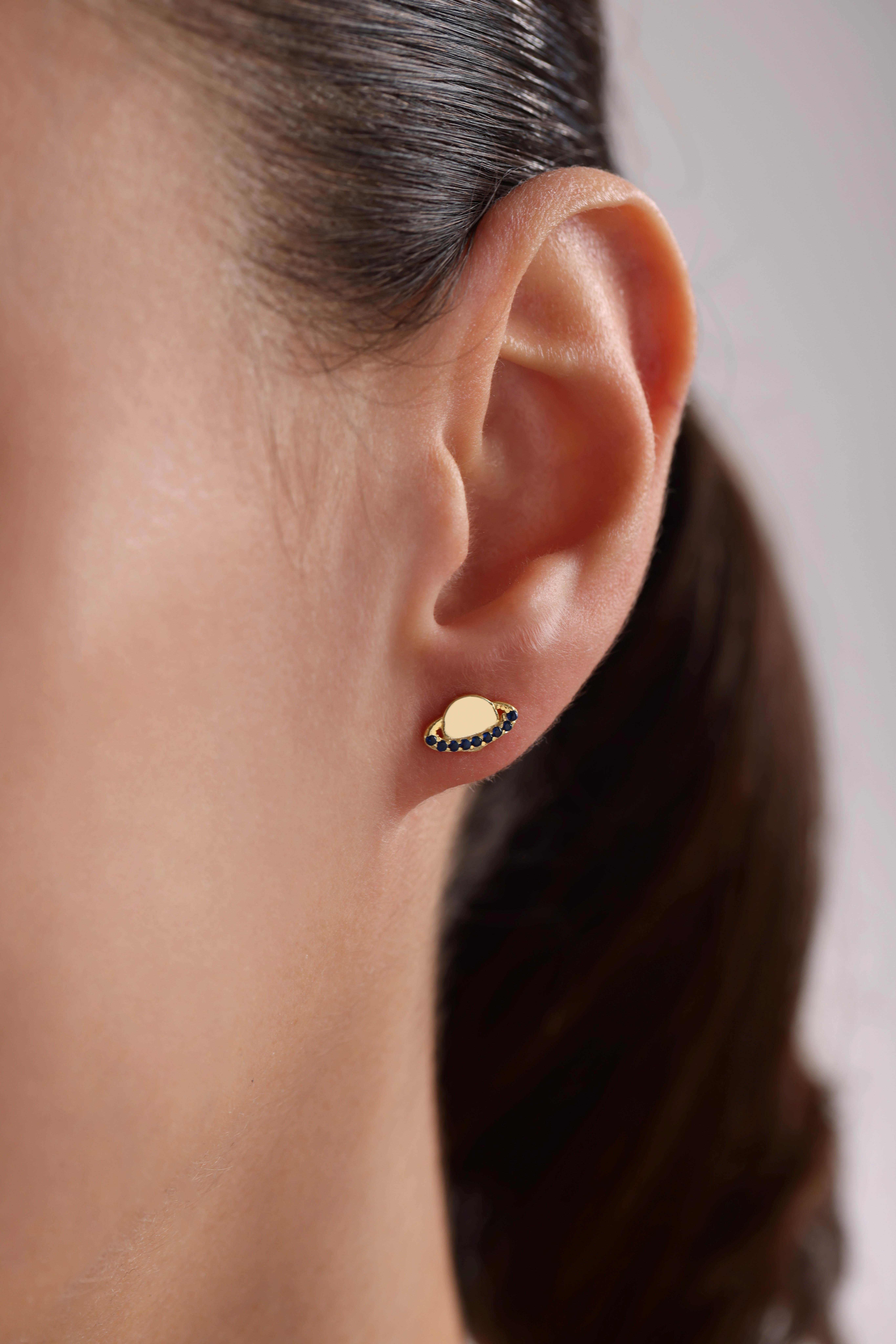 925 Ayar Gümüş Gold Kaplama Minik Mavi Zirkon Taşlı Gezegen Küpe