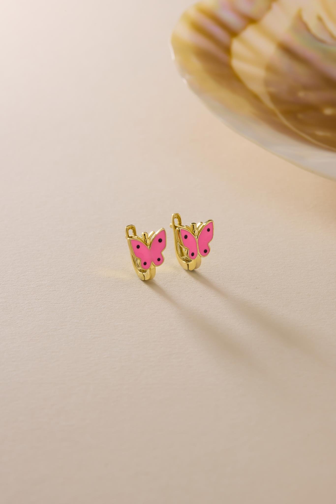 925 Ayar Gümüş Gold Kaplama Minik Pembe Kelebek Model Çocuk Küpe