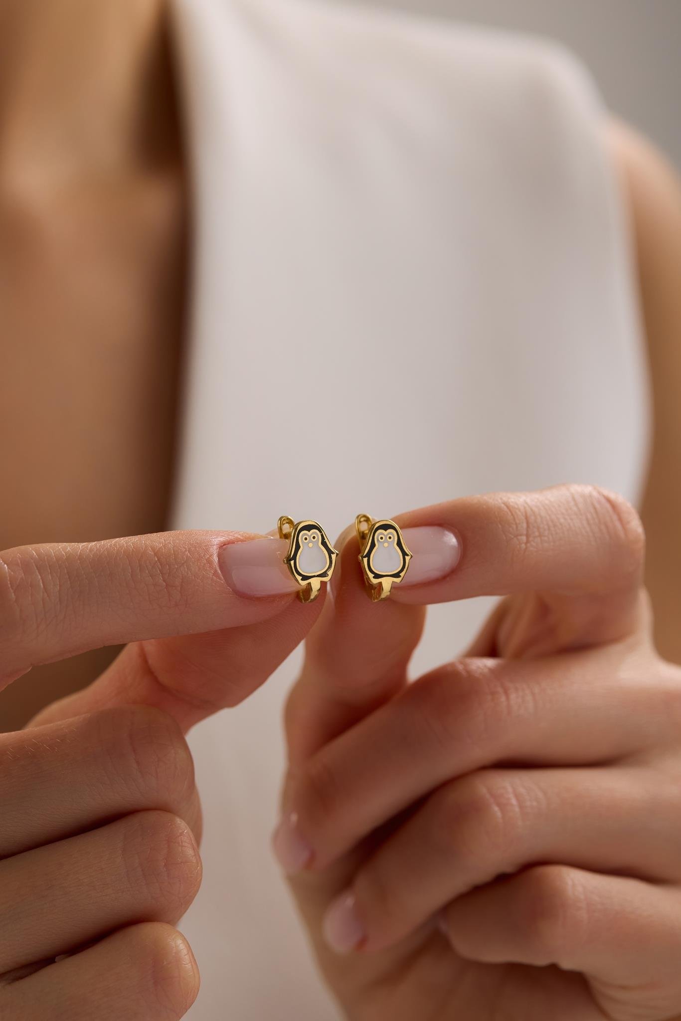925 Ayar Gümüş Gold Kaplama Minik Penguen Model Çocuk Küpe