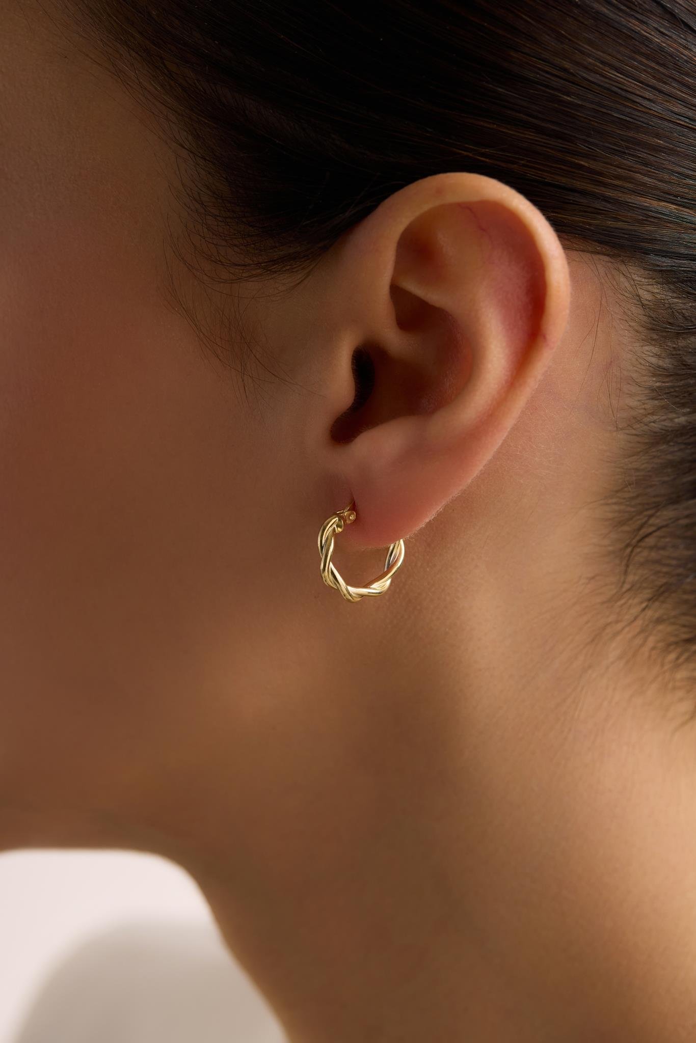 925 Ayar Gümüş Gold Kaplama Minimal 15 mm Halka Çift Sarmal Şarnel Küpe