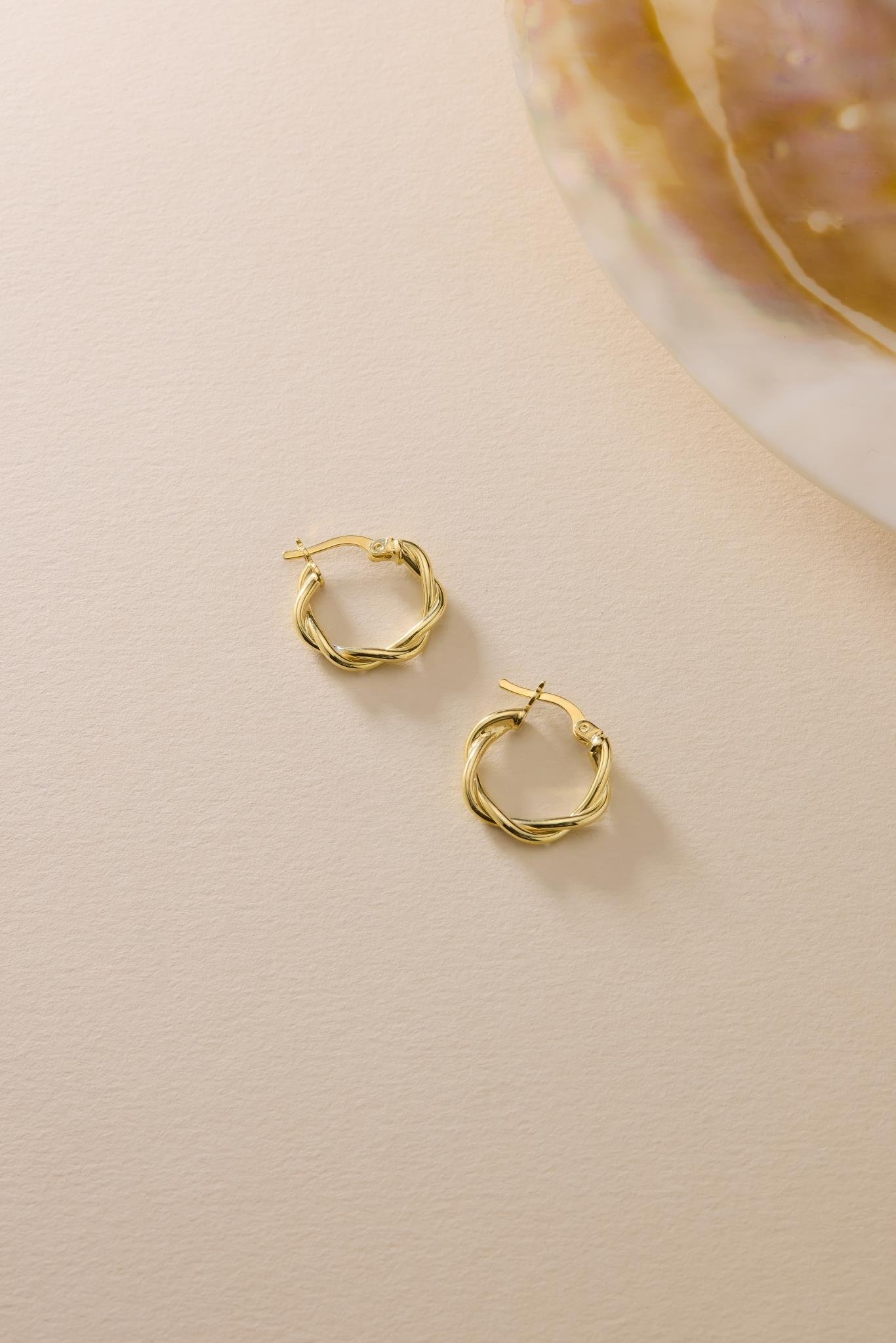 925 Ayar Gümüş Gold Kaplama Minimal 15 mm Halka Çift Sarmal Şarnel Küpe