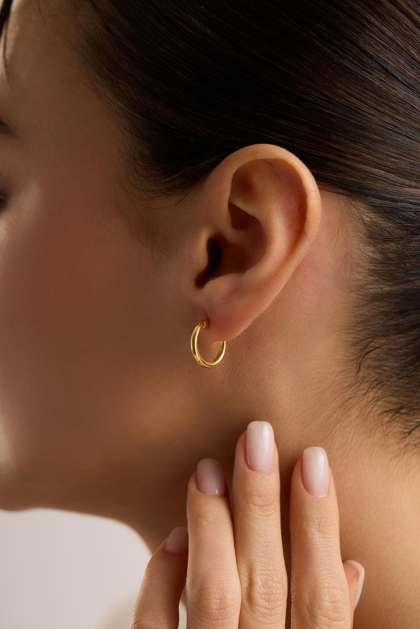 925 Ayar Gümüş Gold Kaplama Minimal Sade 15 mm Halka Şarnel Küpe