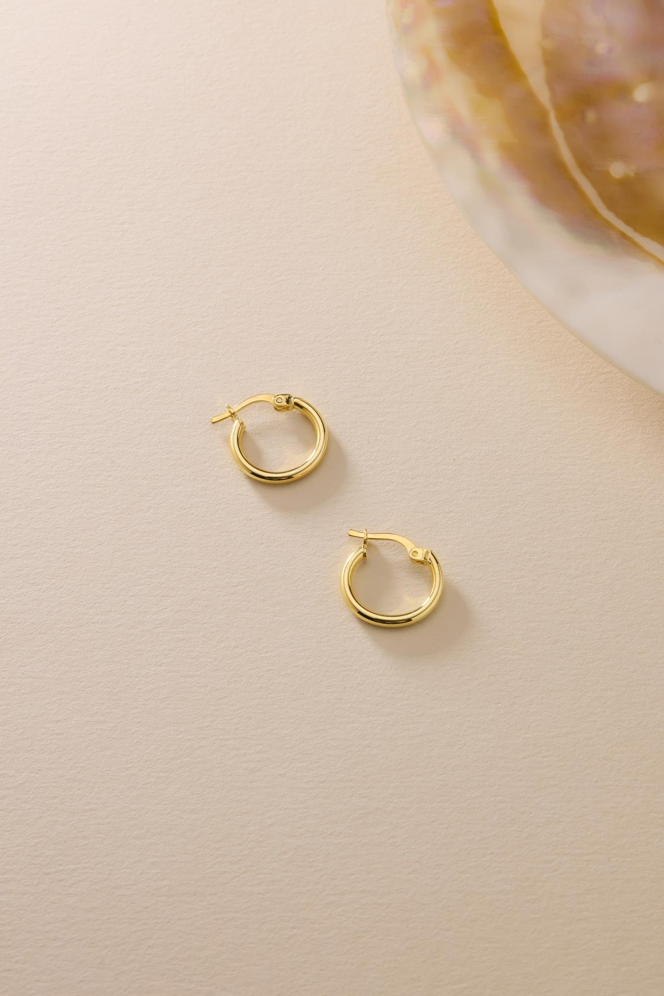 925 Ayar Gümüş Gold Kaplama Minimal Sade 15 mm Halka Şarnel Küpe