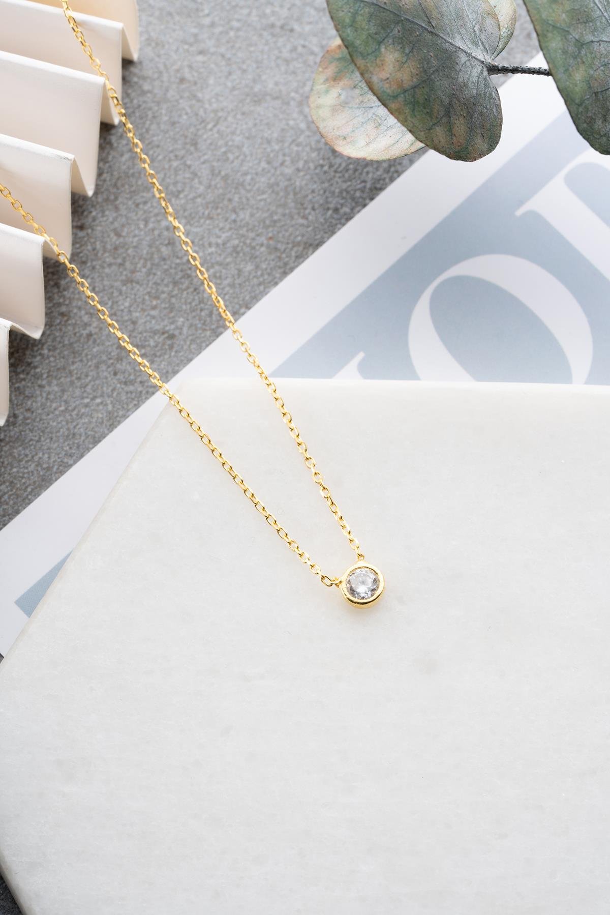 925 Ayar Gümüş Gold Kaplama Minimal Tektaş Kolye