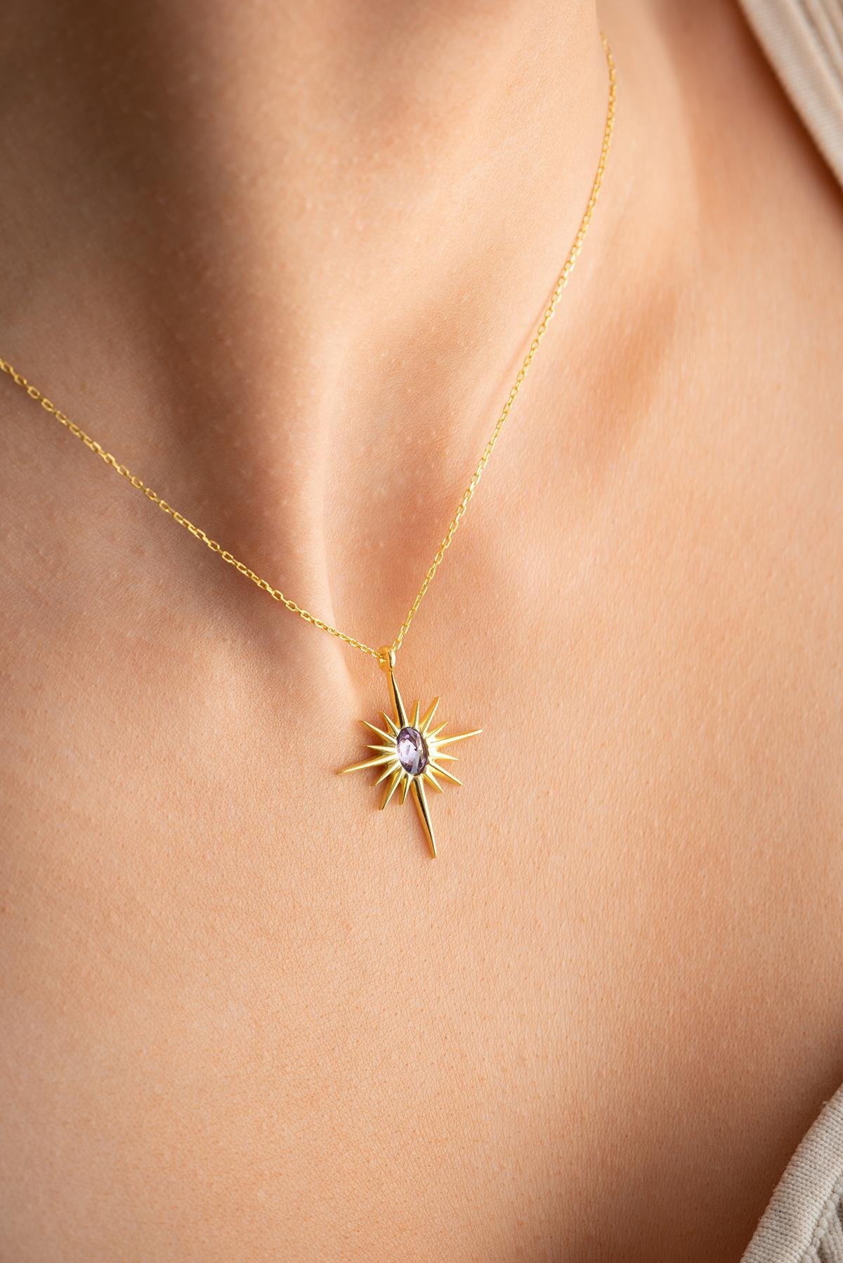 925 Ayar Gümüş Gold Kaplama Mor Taşlı Kutup Yıldızı Kolye