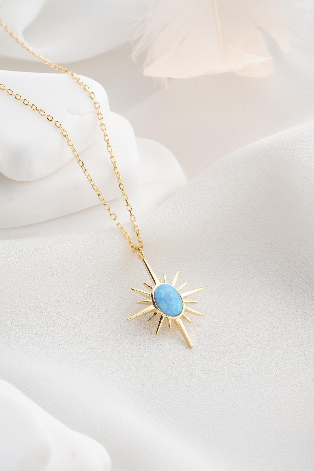 925 Ayar Gümüş Gold Kaplama Opal Taşlı Kutup Yıldızı Kolye