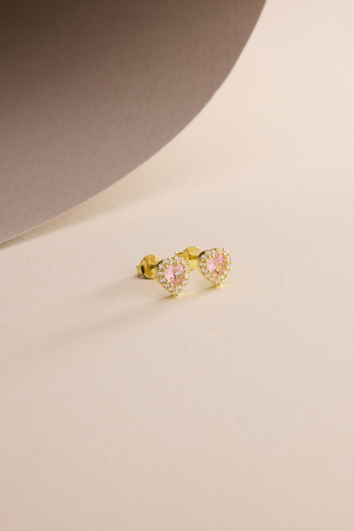 925 Ayar Gümüş Gold Kaplama Pembe Taşlı Kalp Model Küpe