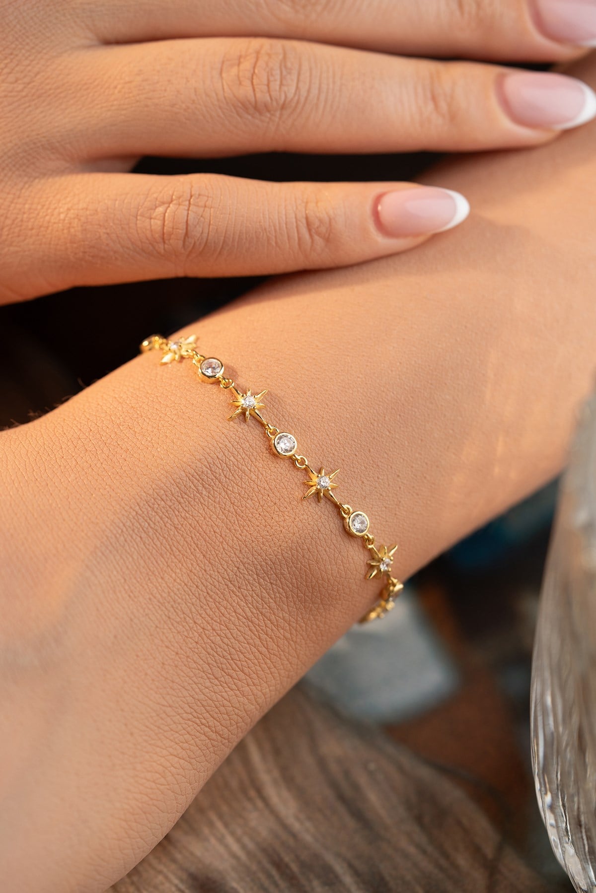 925 Ayar Gümüş Gold Kaplama Sıralı Yıldız Model Bileklik
