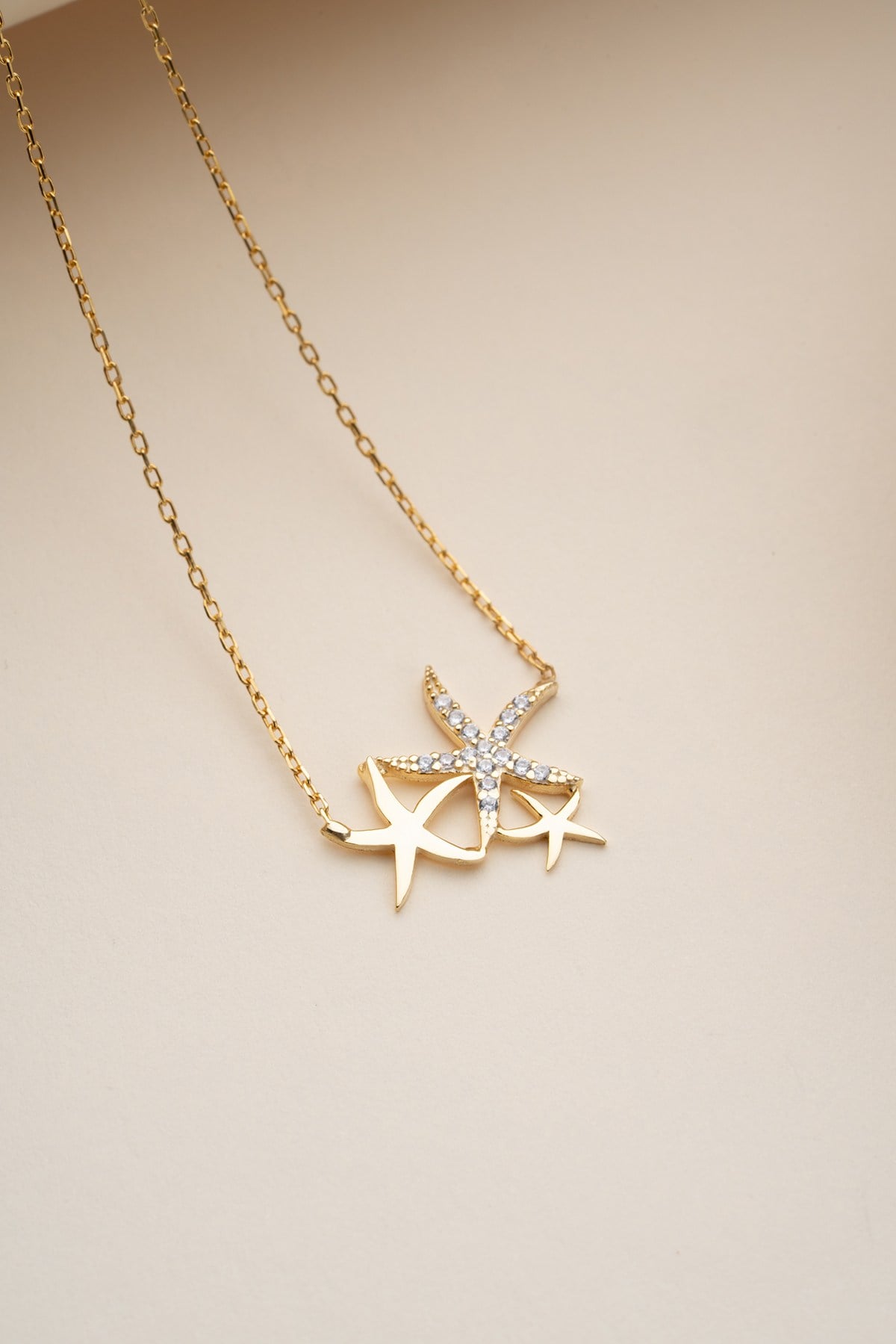 925 Ayar Gümüş Gold Kaplama Üç Yıldızlı Kolye