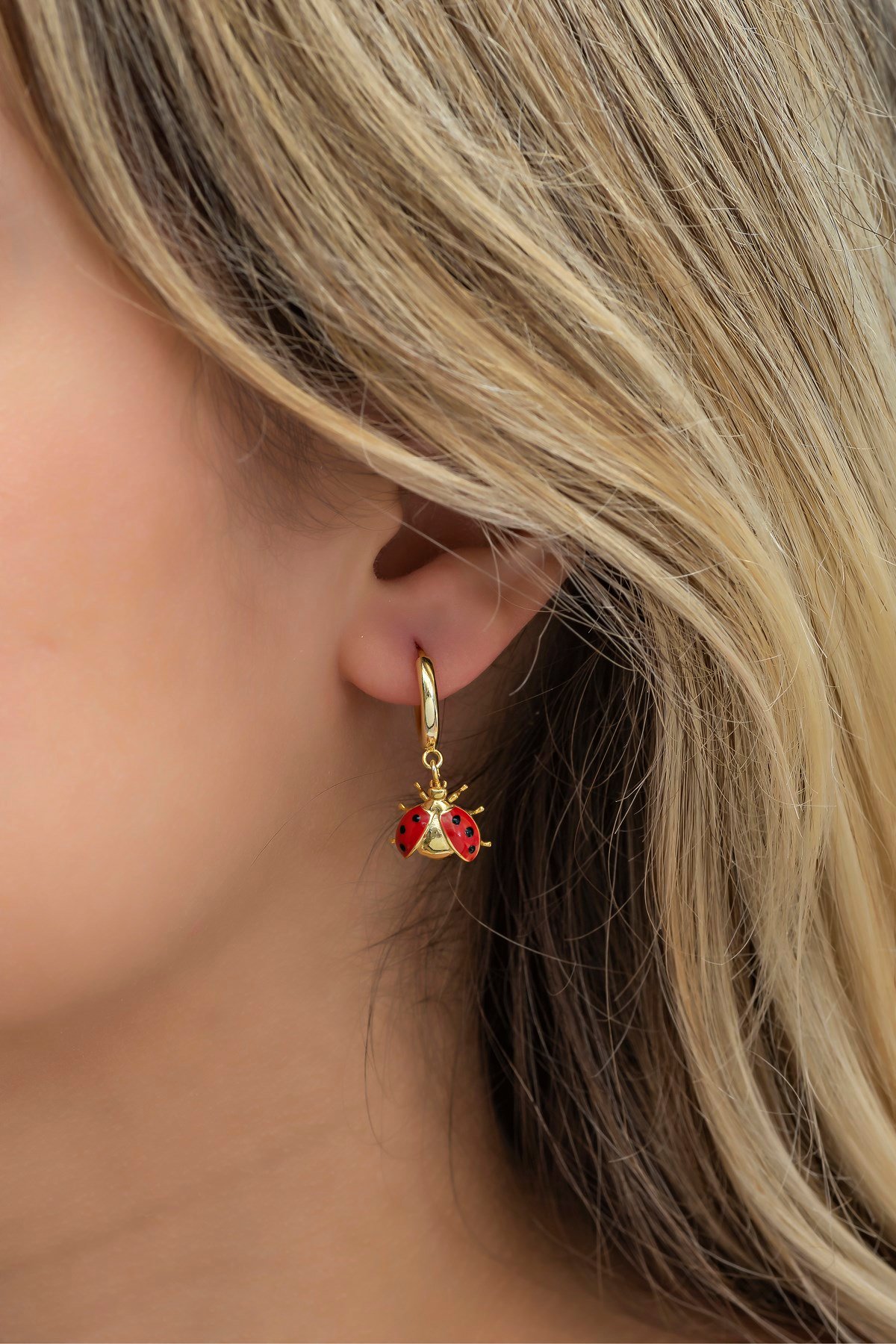 925 Ayar Gümüş Gold Mineli Uğur Böceği Küpe