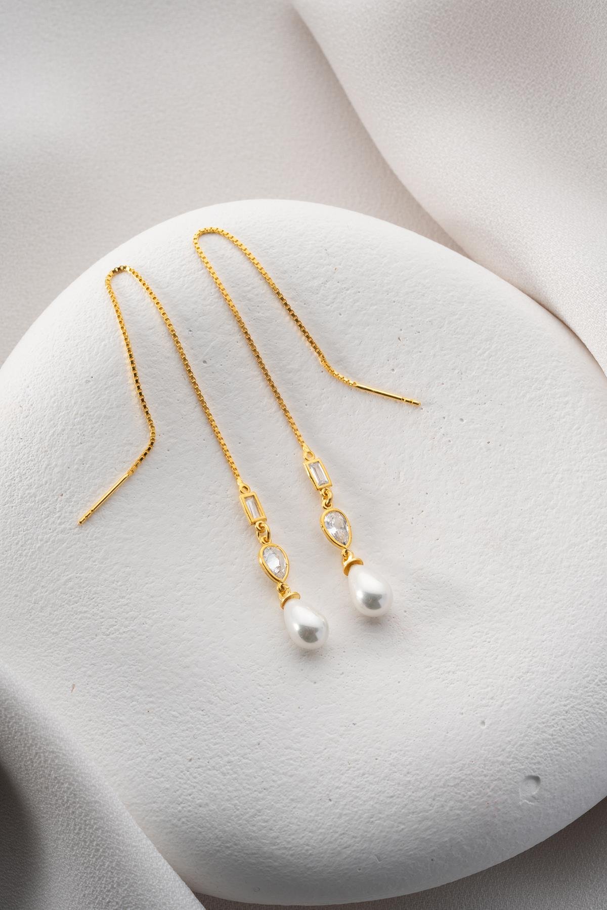 925 Ayar Gümüş Gold Sallantılı İncili 2 Element Zincir Küpe