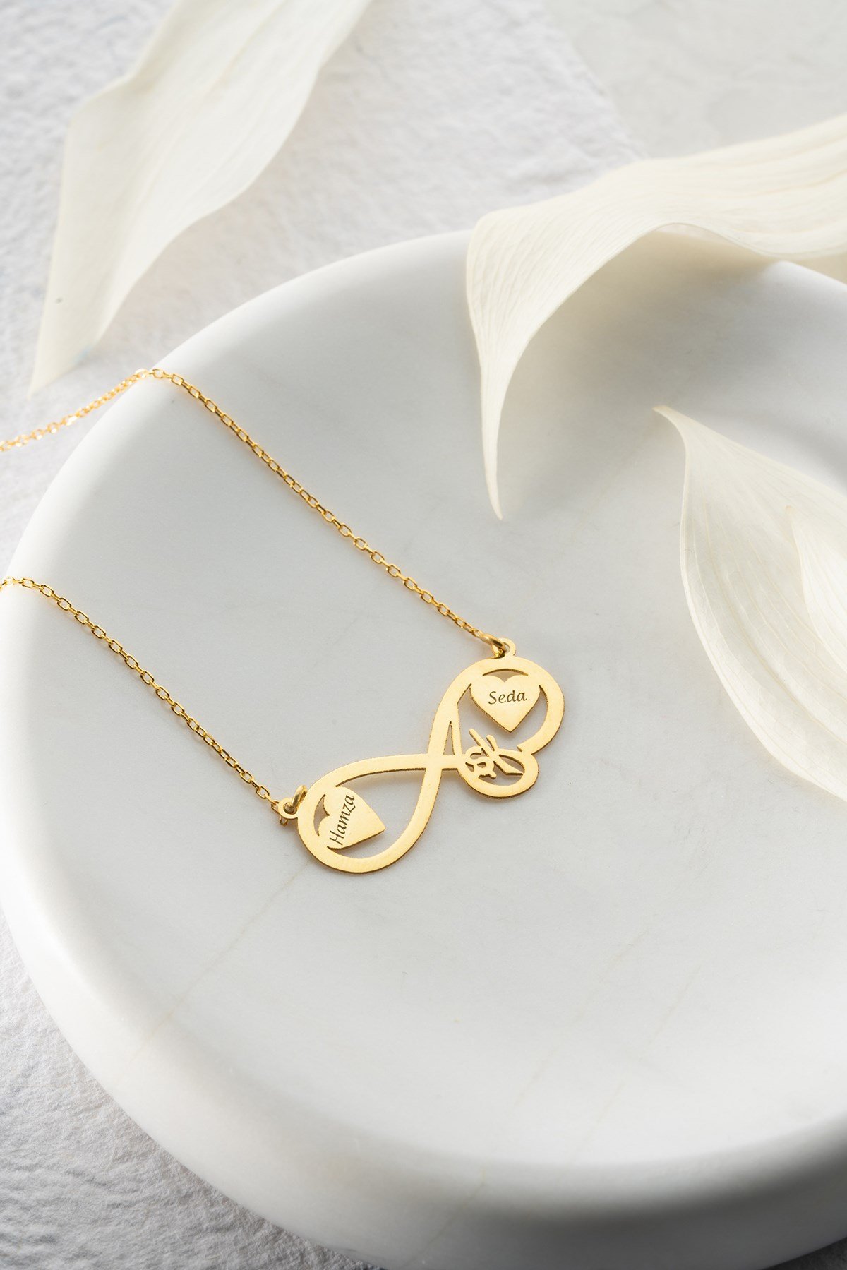 925 Ayar Gümüş Kişiye Özel Aşk Temalı Sonsuzluk Kolye