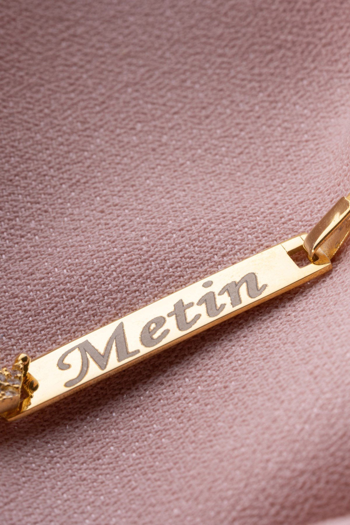 925 Ayar Gümüş Kişiye Özel Figaro Zincir Kral Tacı İsimli Çocuk Bileklik