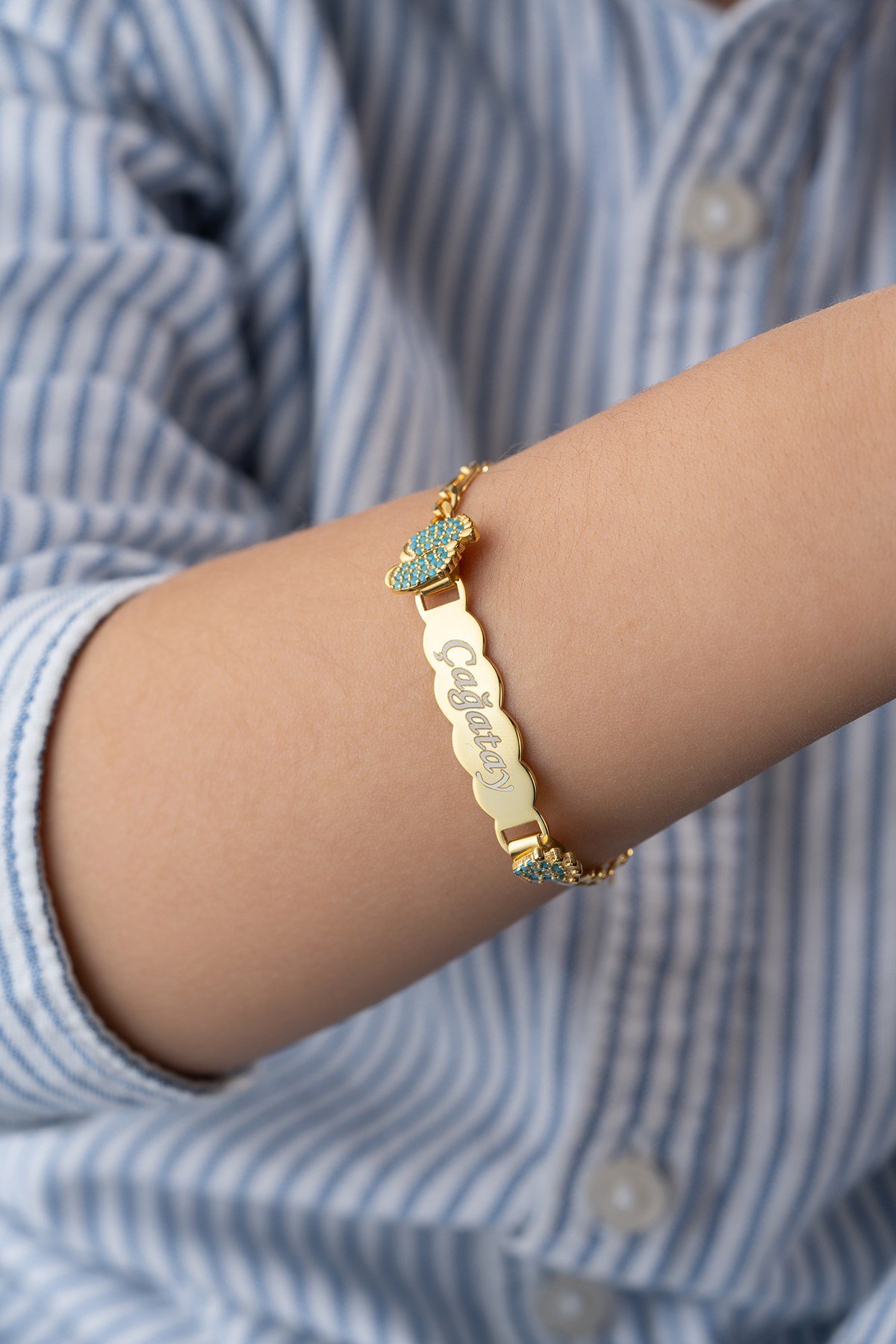 925 Ayar Gümüş Kişiye Özel Figaro Zincir Mavi Ayaklı İsimli Çocuk Bileklik