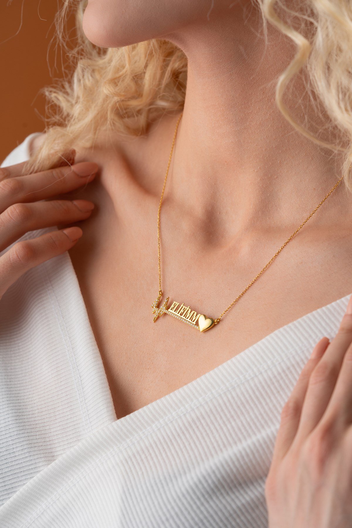 925 Ayar Gümüş Kişiye Özel İsimli Kalp Ritmi Kolye