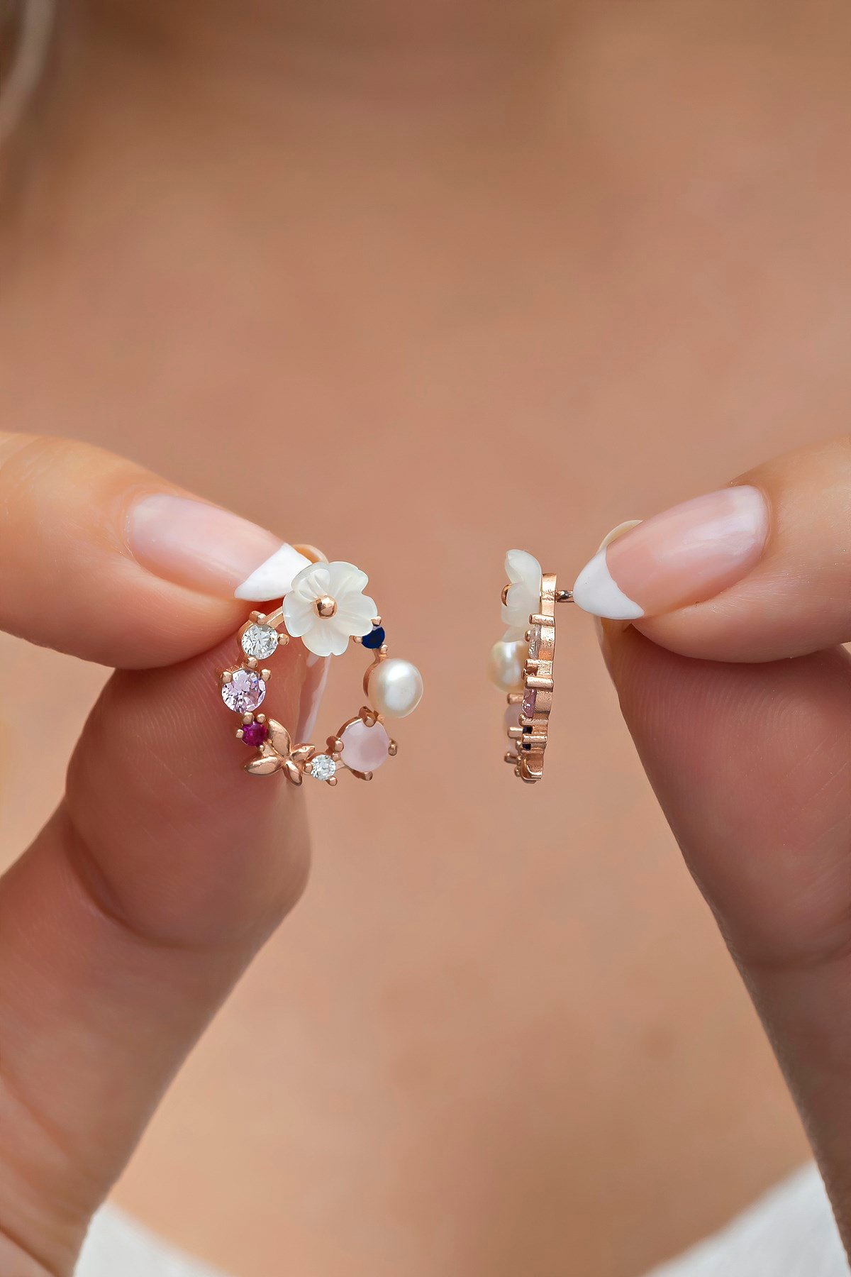 925 Ayar Gümüş Manolya Çiçeği Model Bahar Çiçeği Küpe