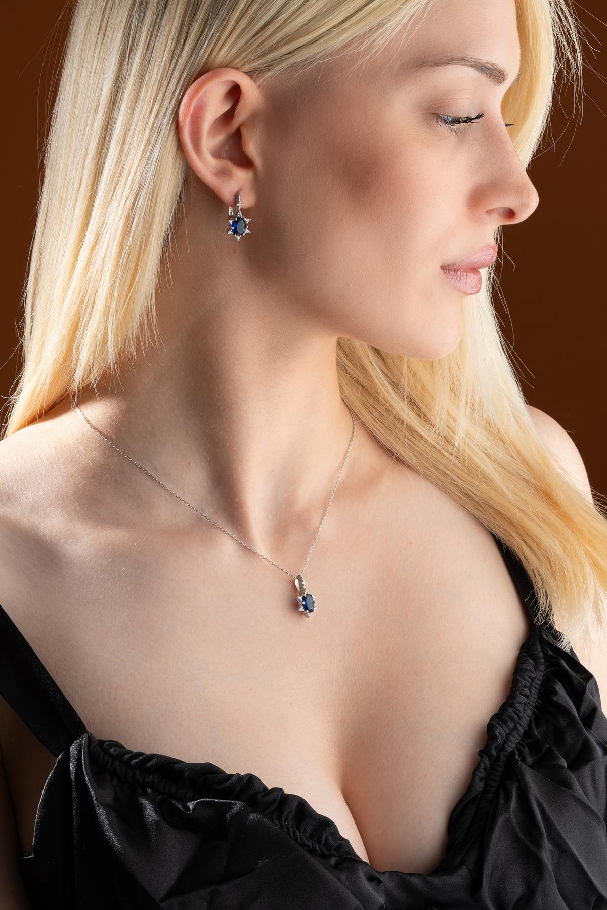 925 Ayar Gümüş Mavi Oval Taşlı Küpe Ve Kolye Set