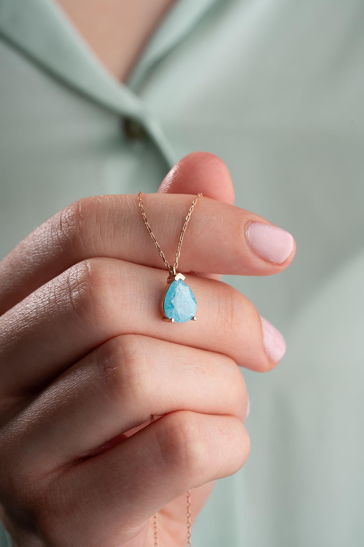 925 Ayar Gümüş Mavi Taşlı Damla Model Kolye