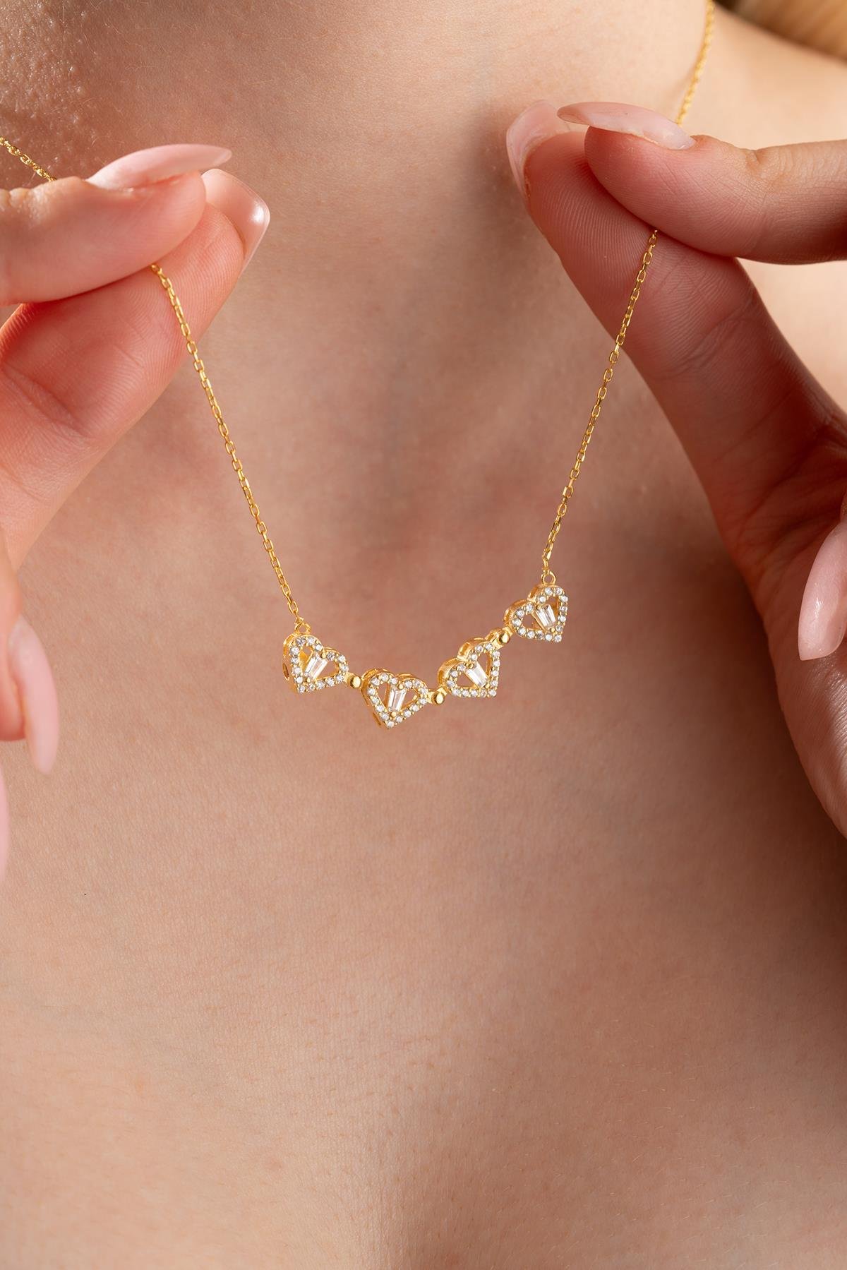 925 Ayar Gümüş Mıknatıslı Açılır Kapanır Gold Yonca Kolye