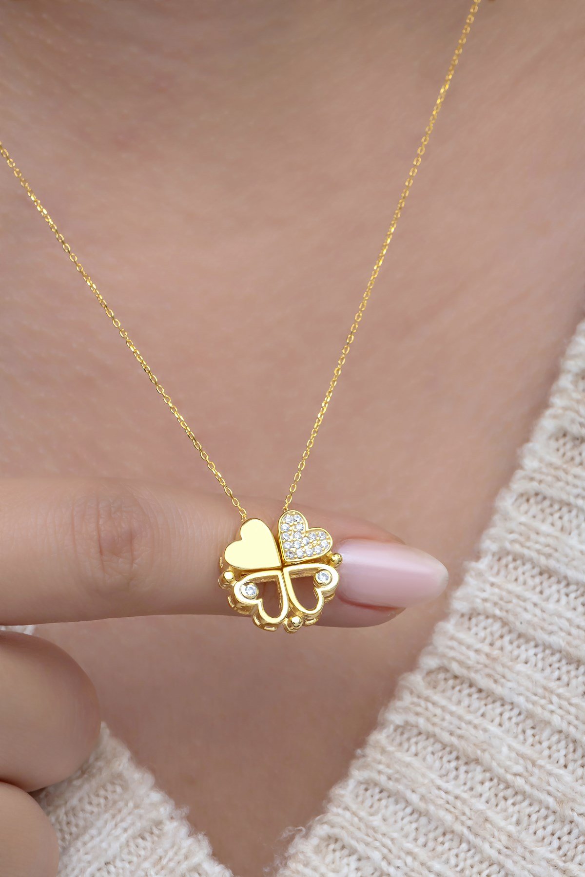 925 Ayar Gümüş Mıknatıslı Ayrılabilir 4 Kalpli Yonca Kolye