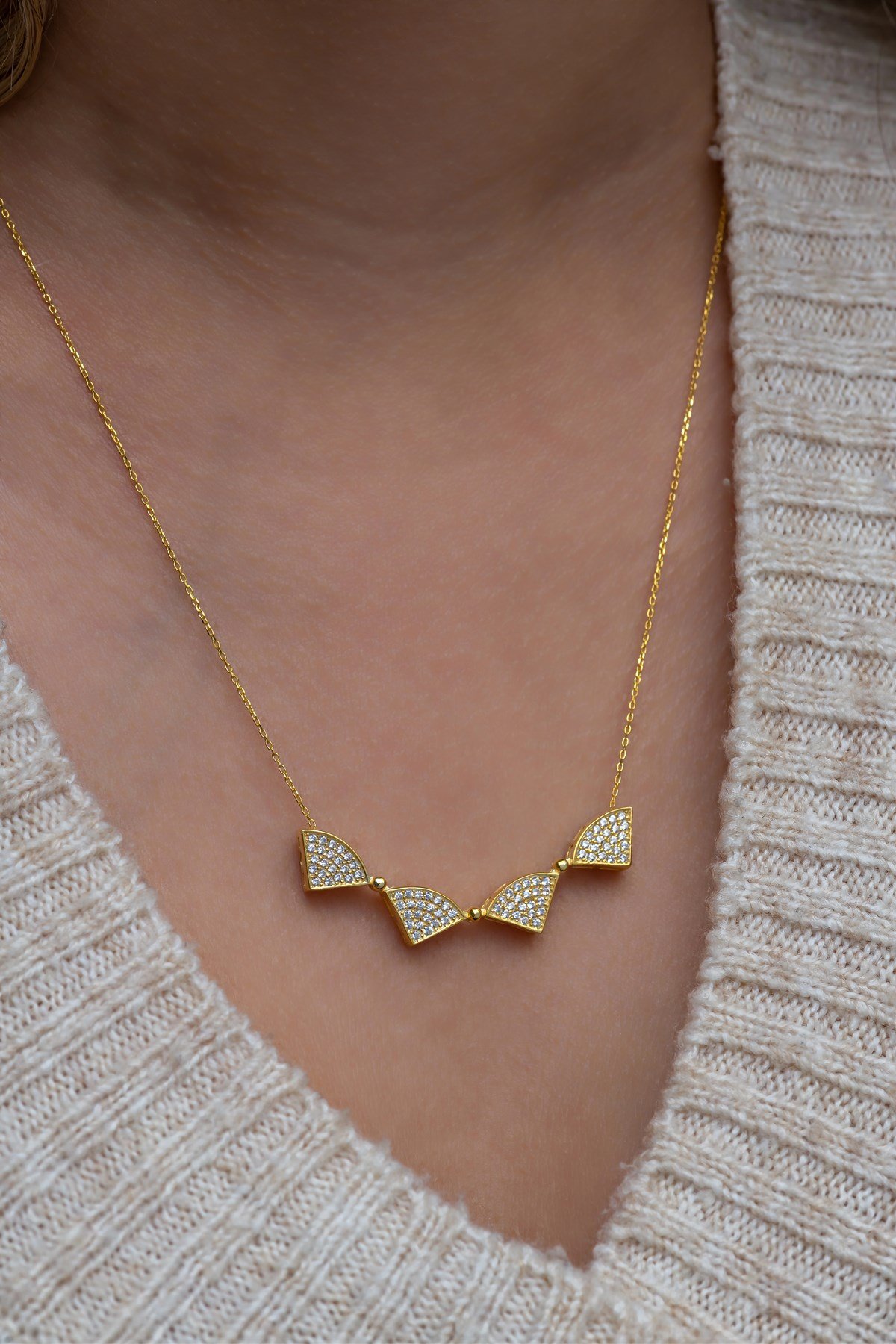 925 Ayar Gümüş Mıknatıslı Ayrılabilir Gold Daire Kolye