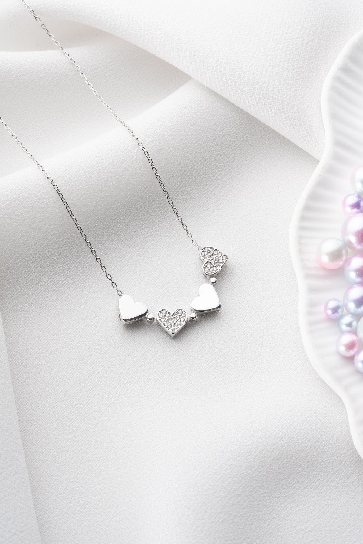 925 Ayar Gümüş Mıknatıslı Ayrılabilir Rodyumlu Yonca Kolye