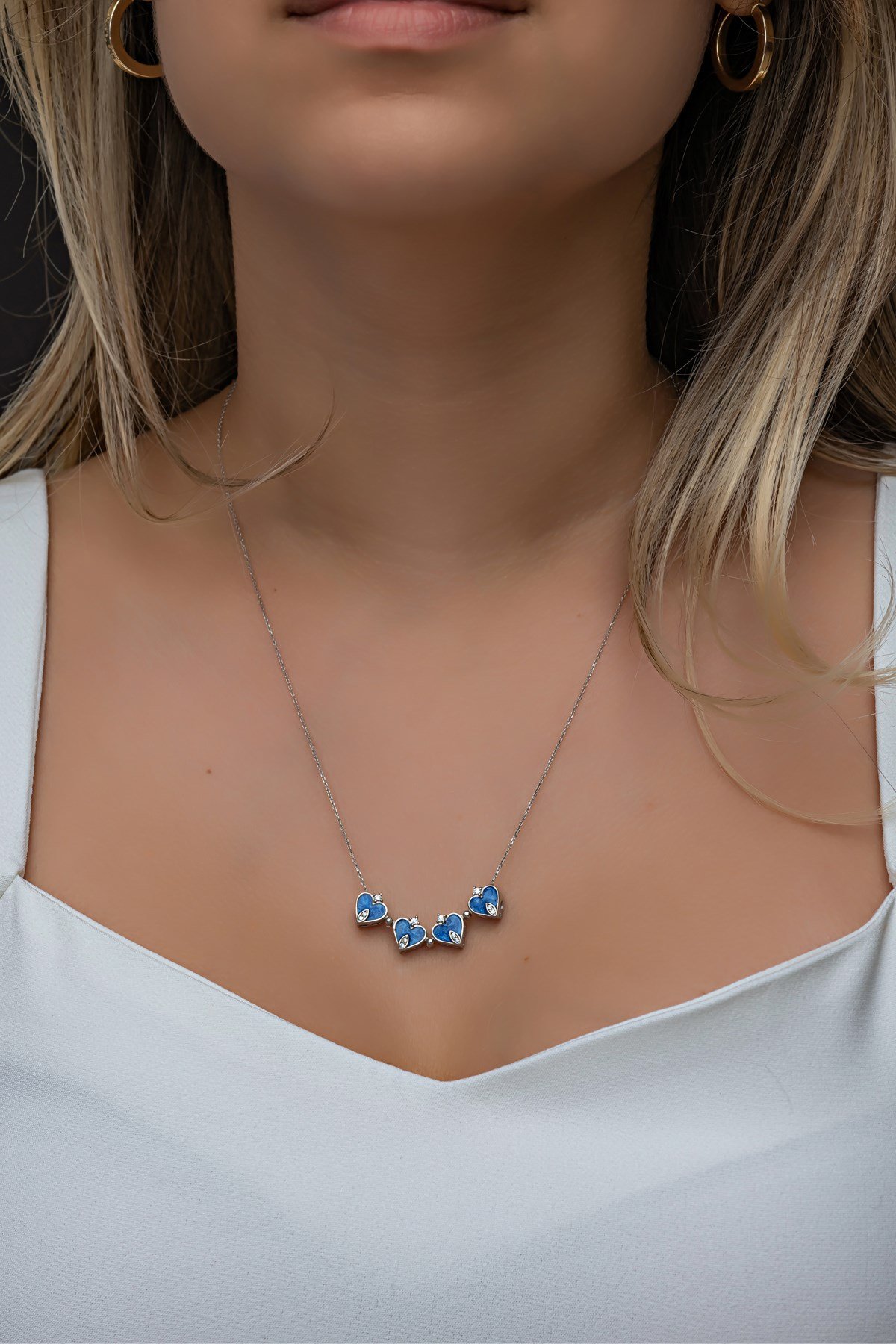 925 Ayar Gümüş Mıknatıslı Ayrılabilir Mavi Mineli 4 Kalpli Yonca Kolye