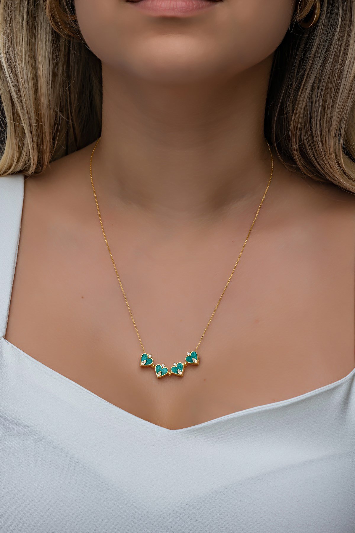 925 Ayar Gümüş Mıknatıslı Ayrılabilir Gold Yeşil Mineli 4 Kalpli Yonca Kolye