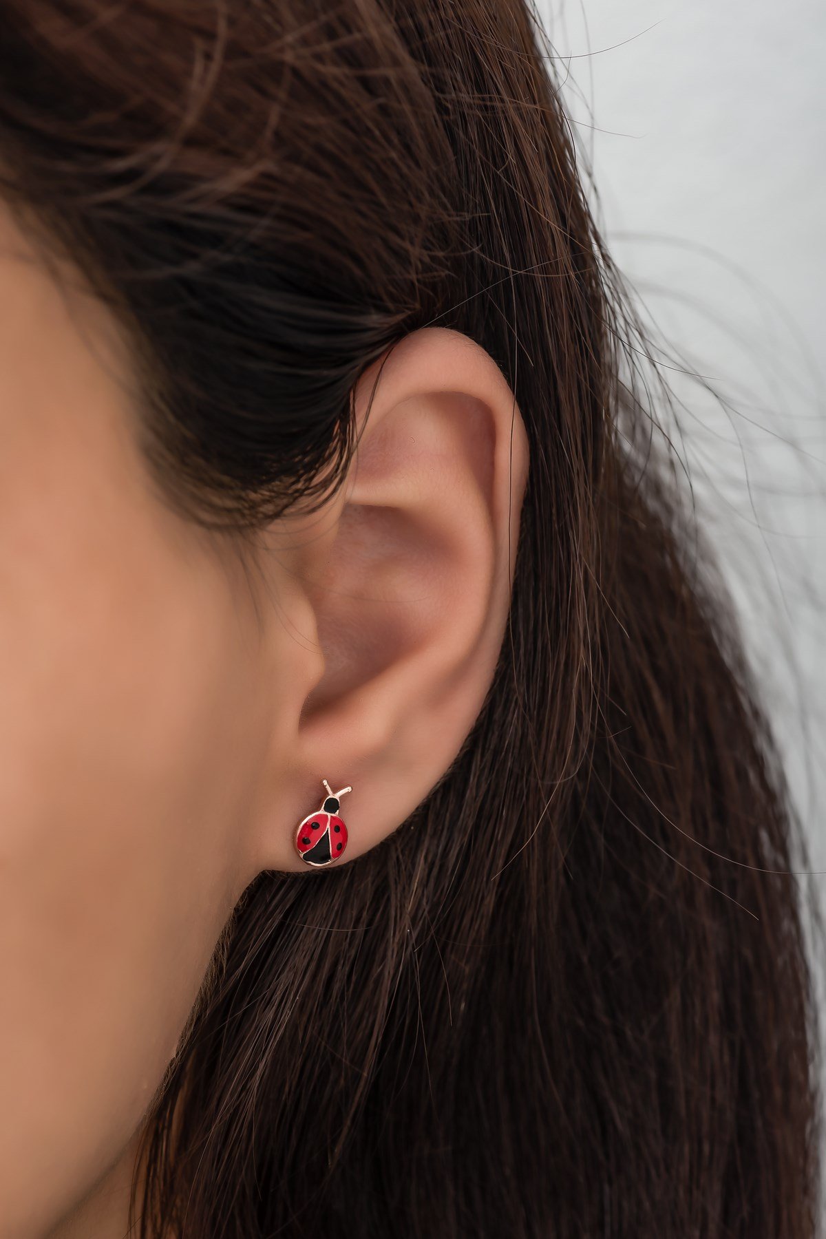 925 Ayar Gümüş Minik Mineli Uğur Böceği Küpe