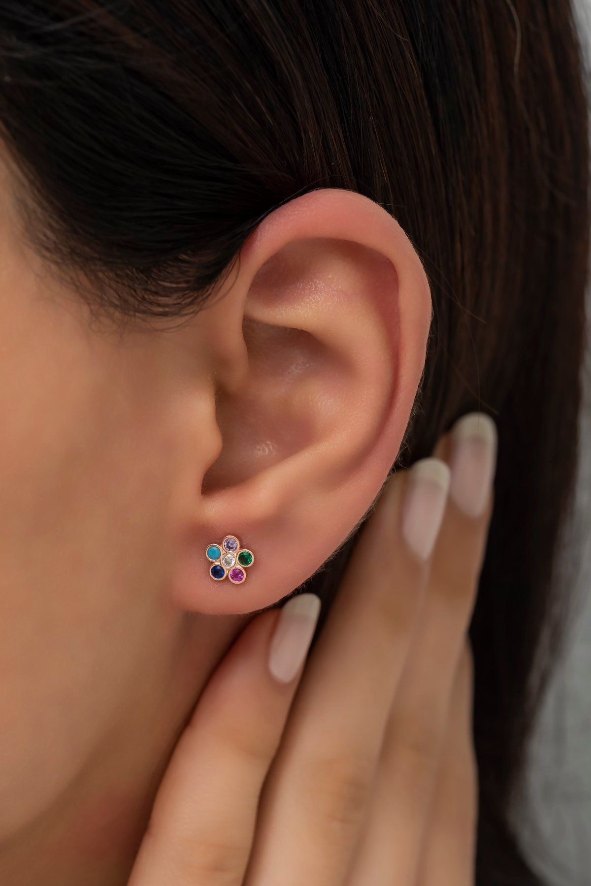 925 Ayar Gümüş Minik Mix Taşlı Kır Çiçeği Küpe