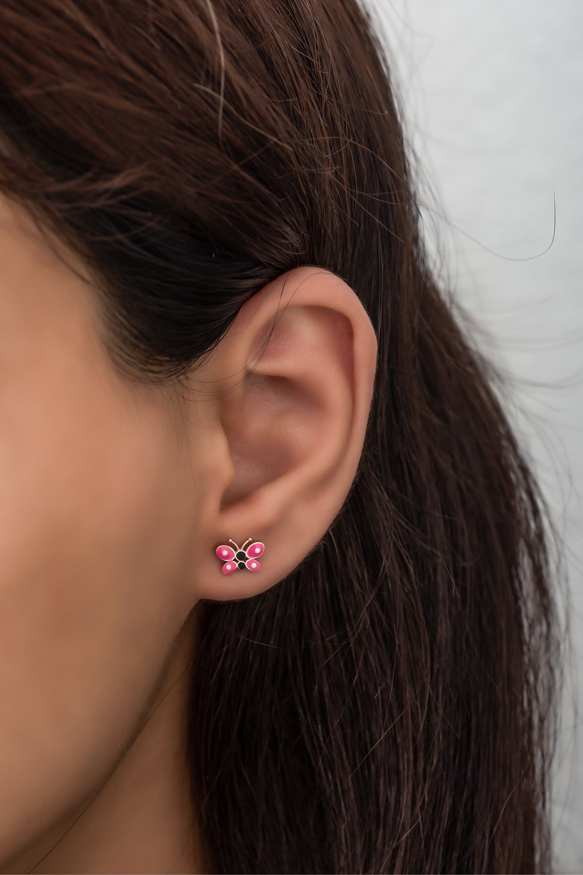 925 Ayar Gümüş Minik Pembe Mineli Kelebek Küpe