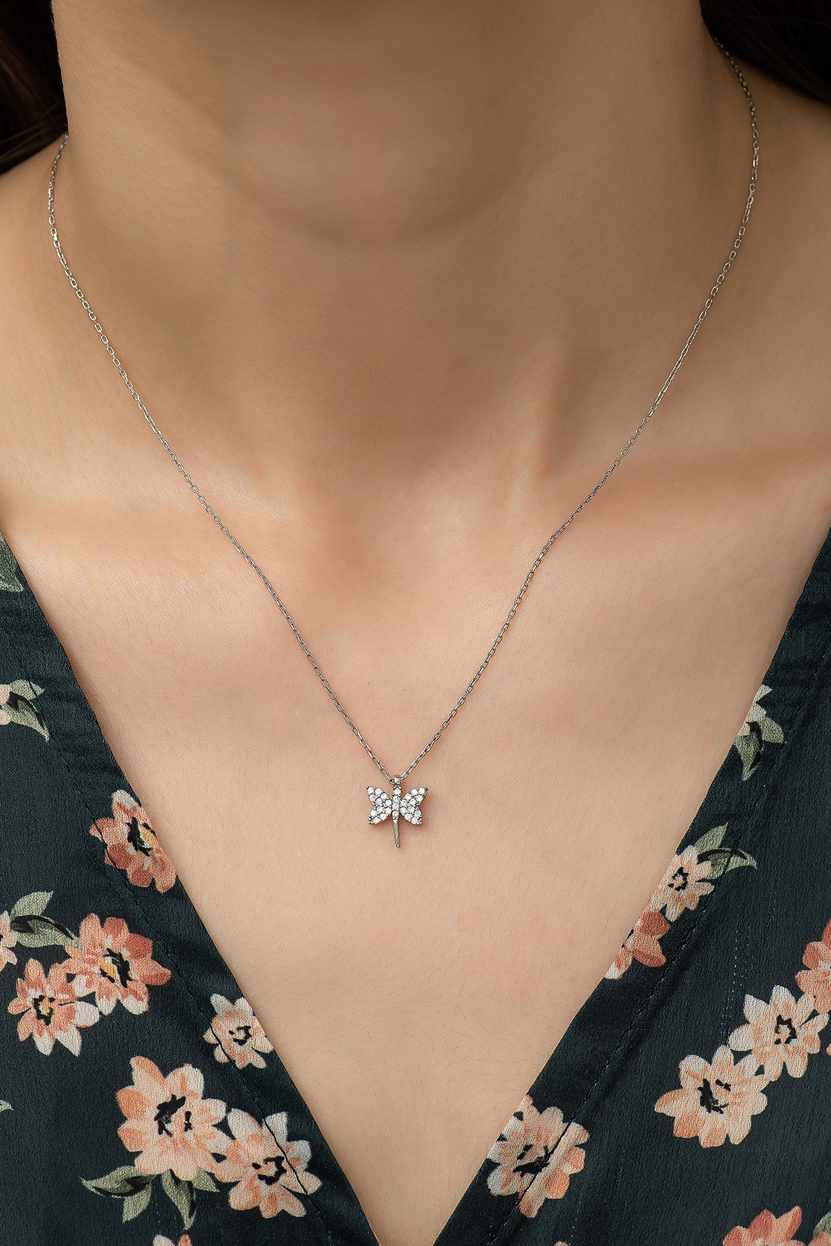 925 Ayar Gümüş Minik Yusufcuk Kolye Kadın Gümüş Kolye