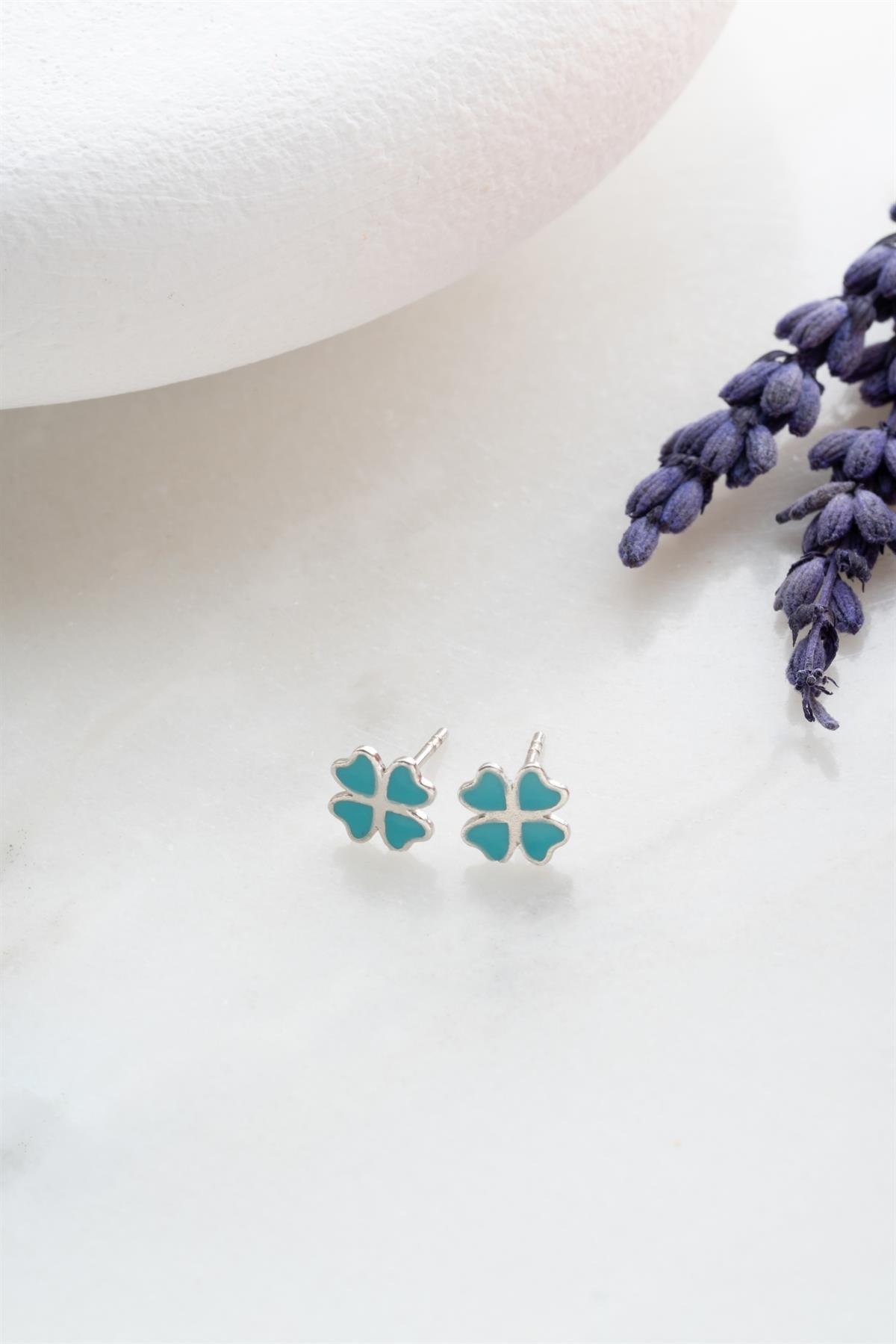 925 Ayar Gümüş Minimal Turkuaz Mineli Yonca Küpe