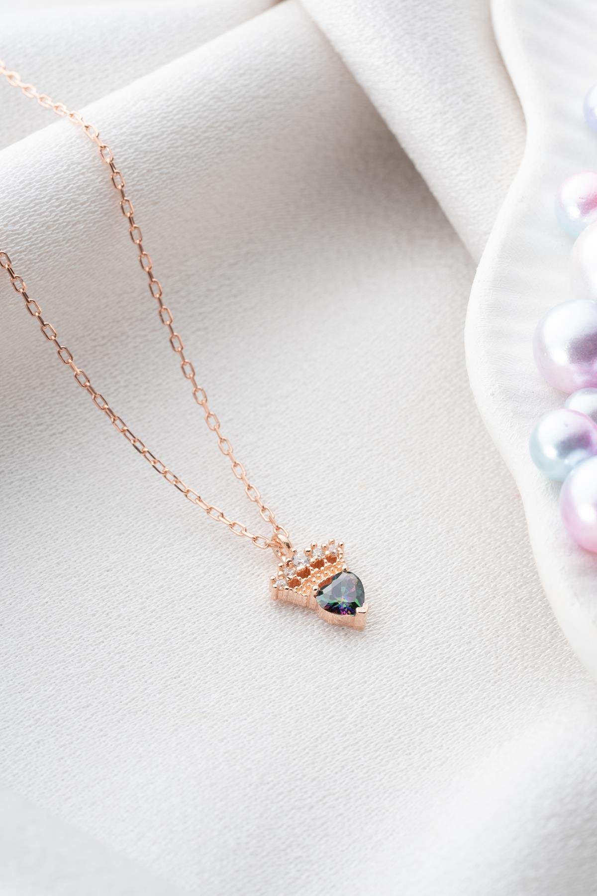 925 Ayar Gümüş Mistik Topaz Taşlı Minimal Kral Tacı Kolye