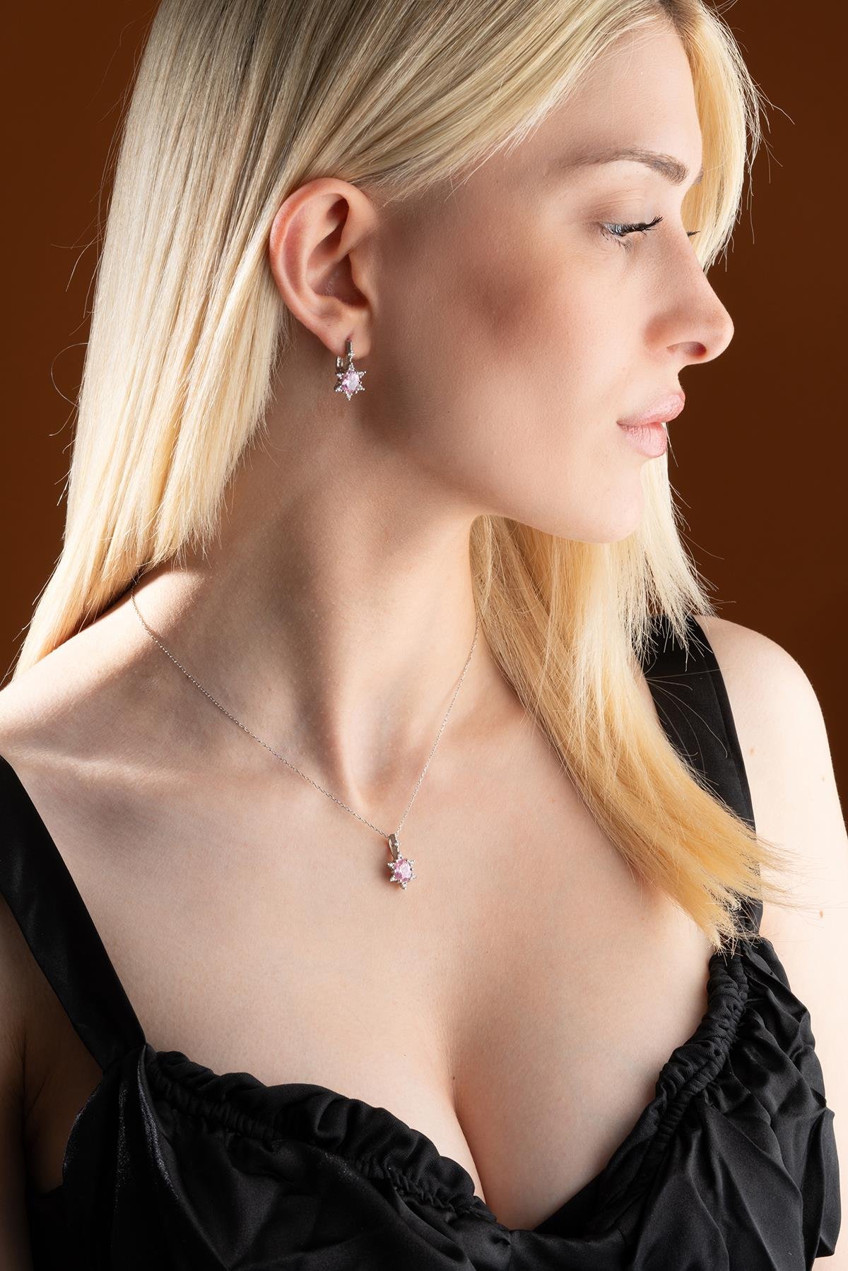 925 Ayar Gümüş Pembe Oval Taşlı Küpe Ve Kolye Set