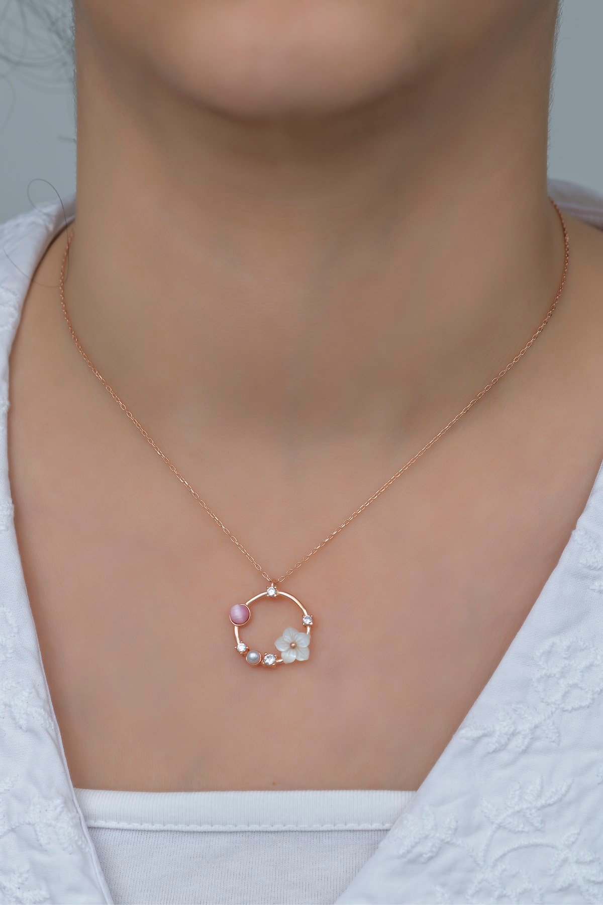 925 Ayar Gümüş Pembe Taşlı Daire Manolya Çiçeği Kolye ve Küpe Set