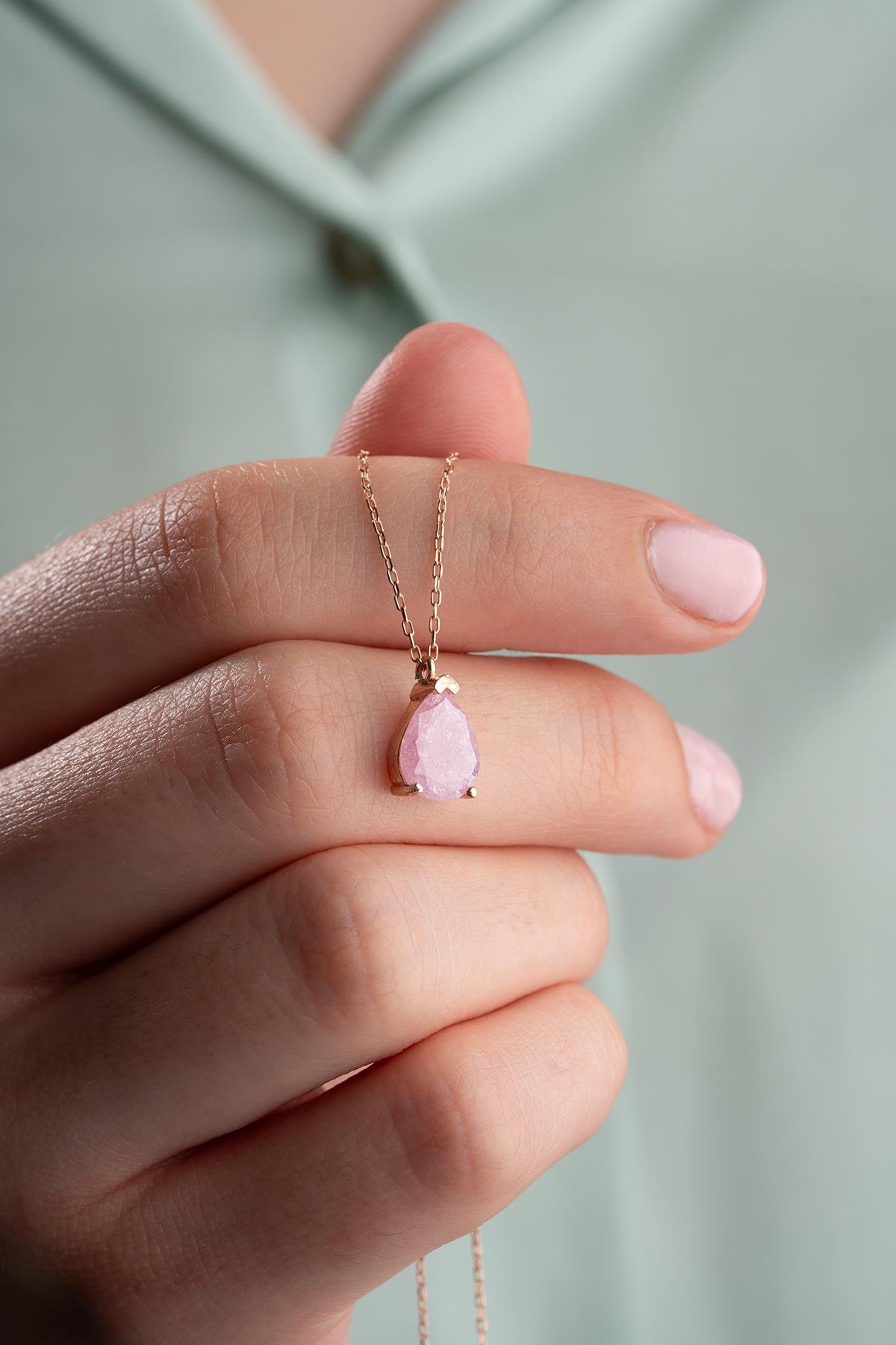 925 Ayar Gümüş Pembe Taşlı Damla Model Kolye