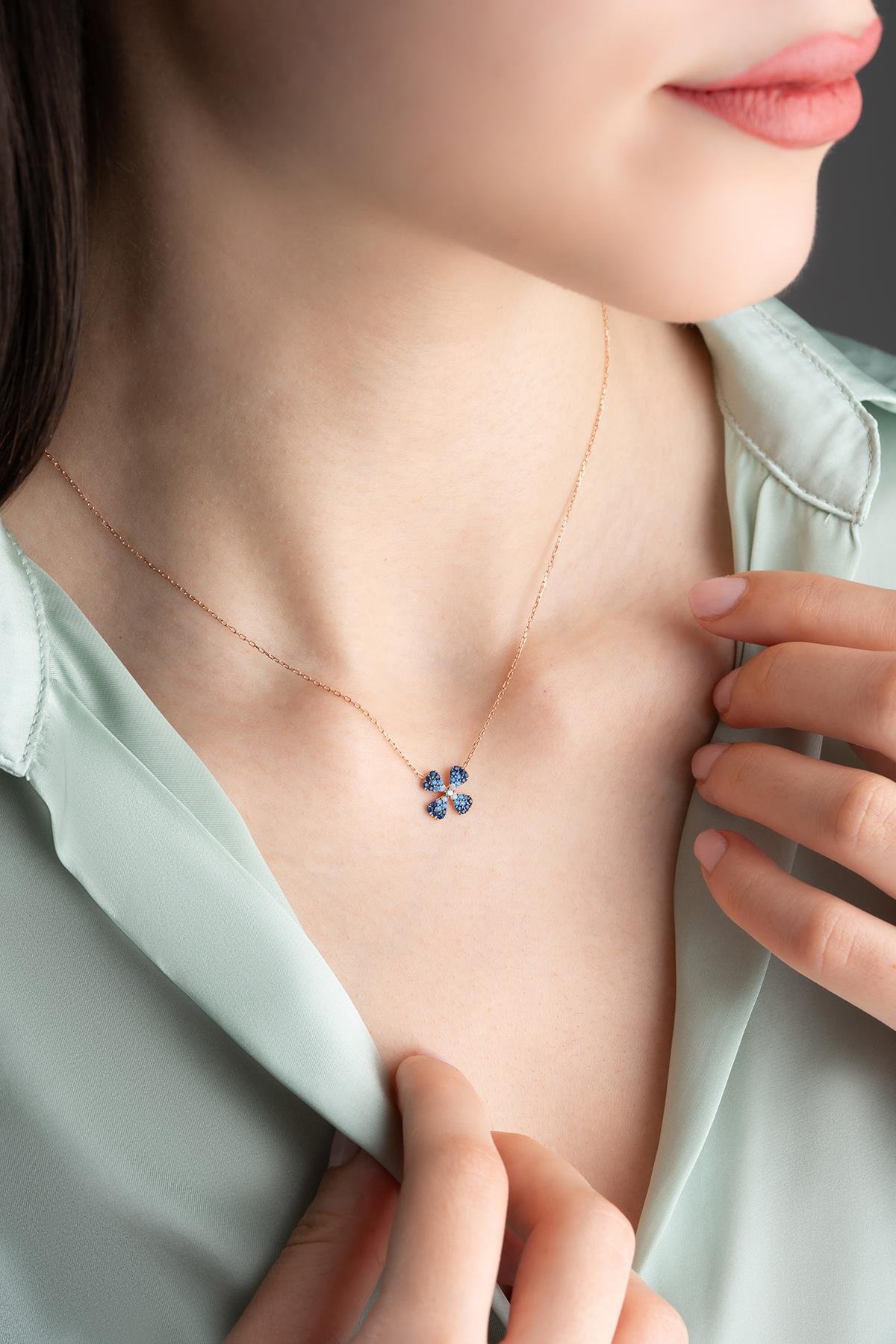 925 Ayar Gümüş Renk Geçişli Minimal Şans Yonca Kolye