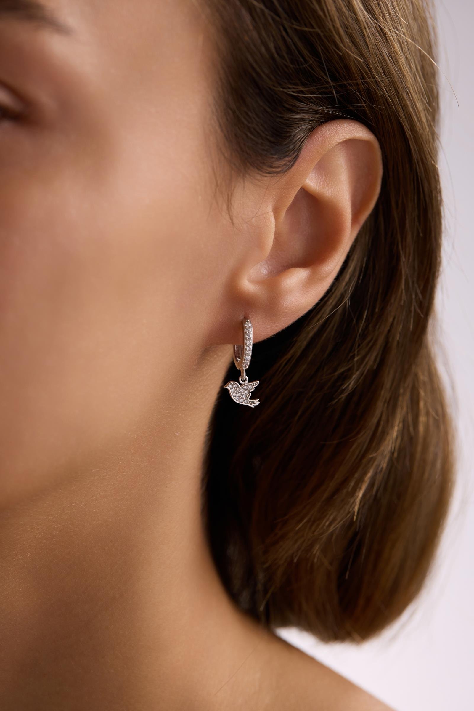 925 Ayar Gümüş Rodyum Kaplama 10 mm Sallantılı Kuş Model Küpe