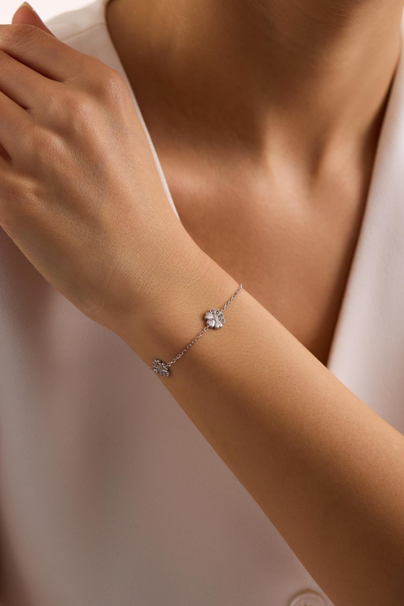 925 Ayar Gümüş Rodyum Kaplama 3'Lü Minimal Kırçiçeği Bileklik