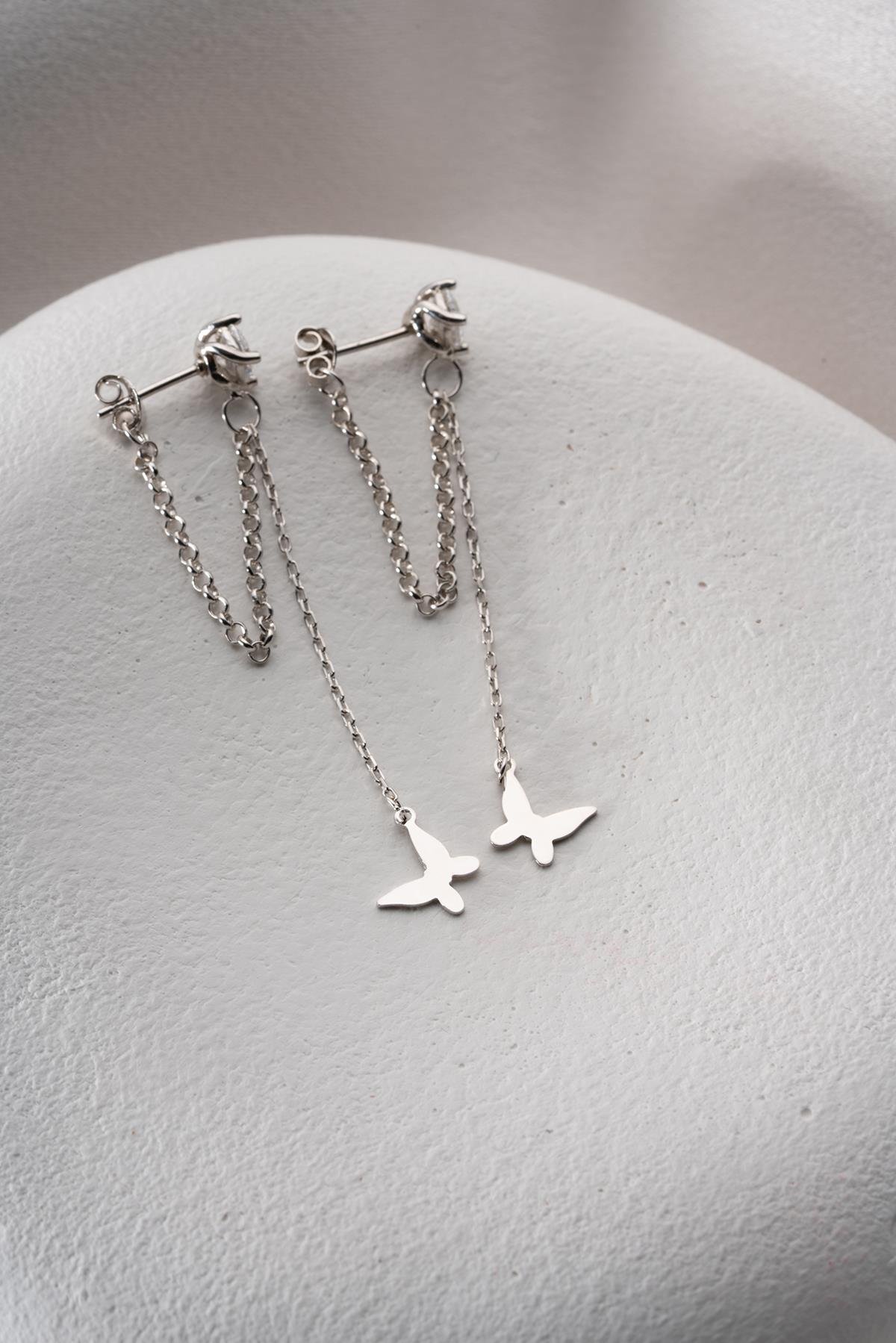 925 Ayar Gümüş Rodyum Kaplama 5 Mm Tektaş Sallantılı Zincir Zirkon Taşsız Kelebek Küpe