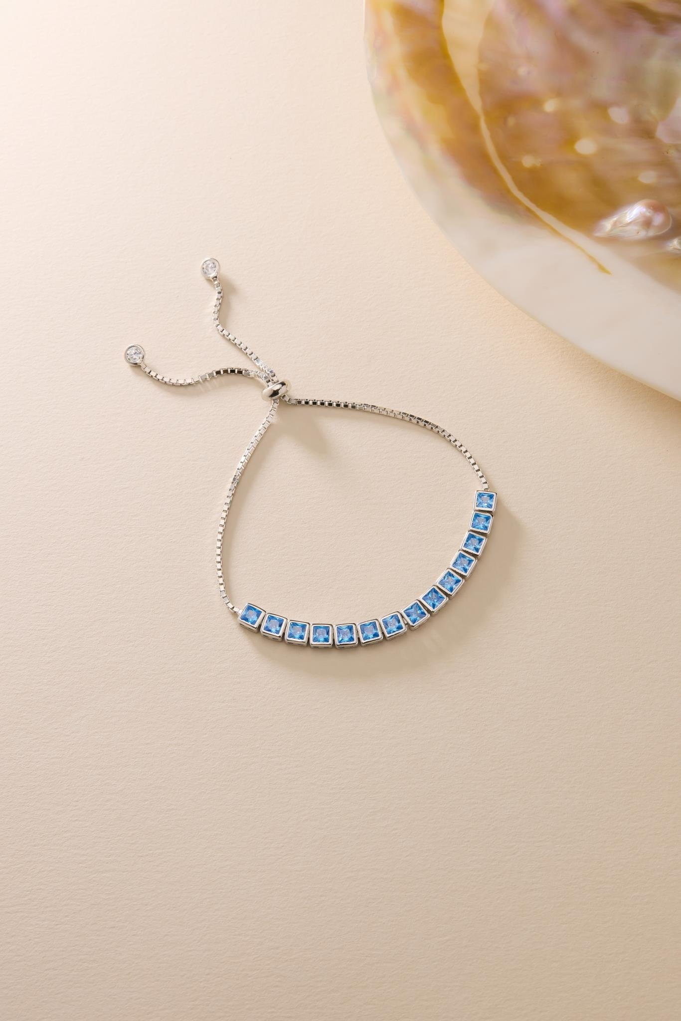 925 Ayar Gümüş Rodyum Kaplama Ayarlanabilir Asansörlü  Sıralı Kare Aquamarin Taşlı Bileklik